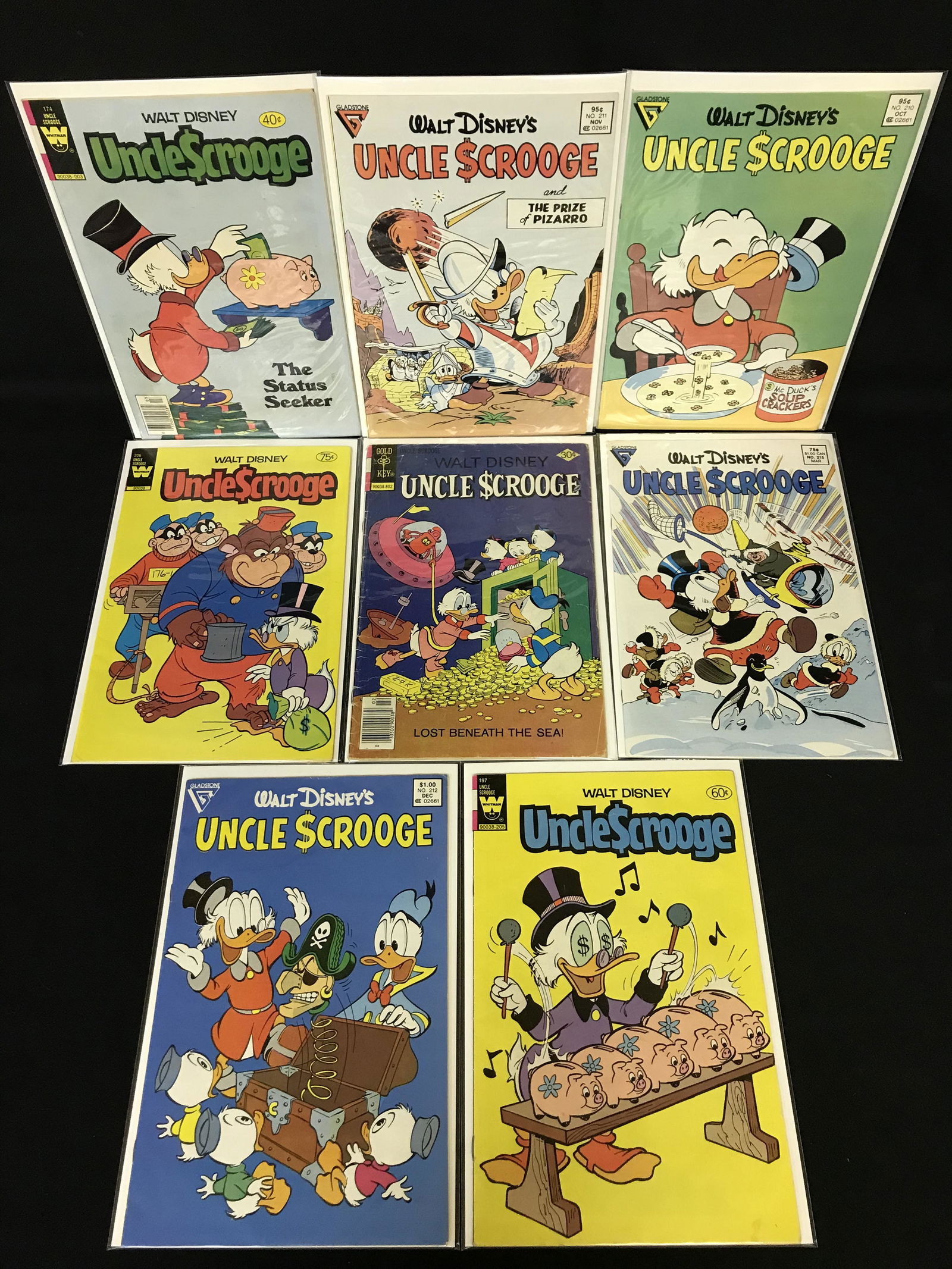 VINTAGE WALT DISNEY'S COMIC BOOK LOT (1 of 1)