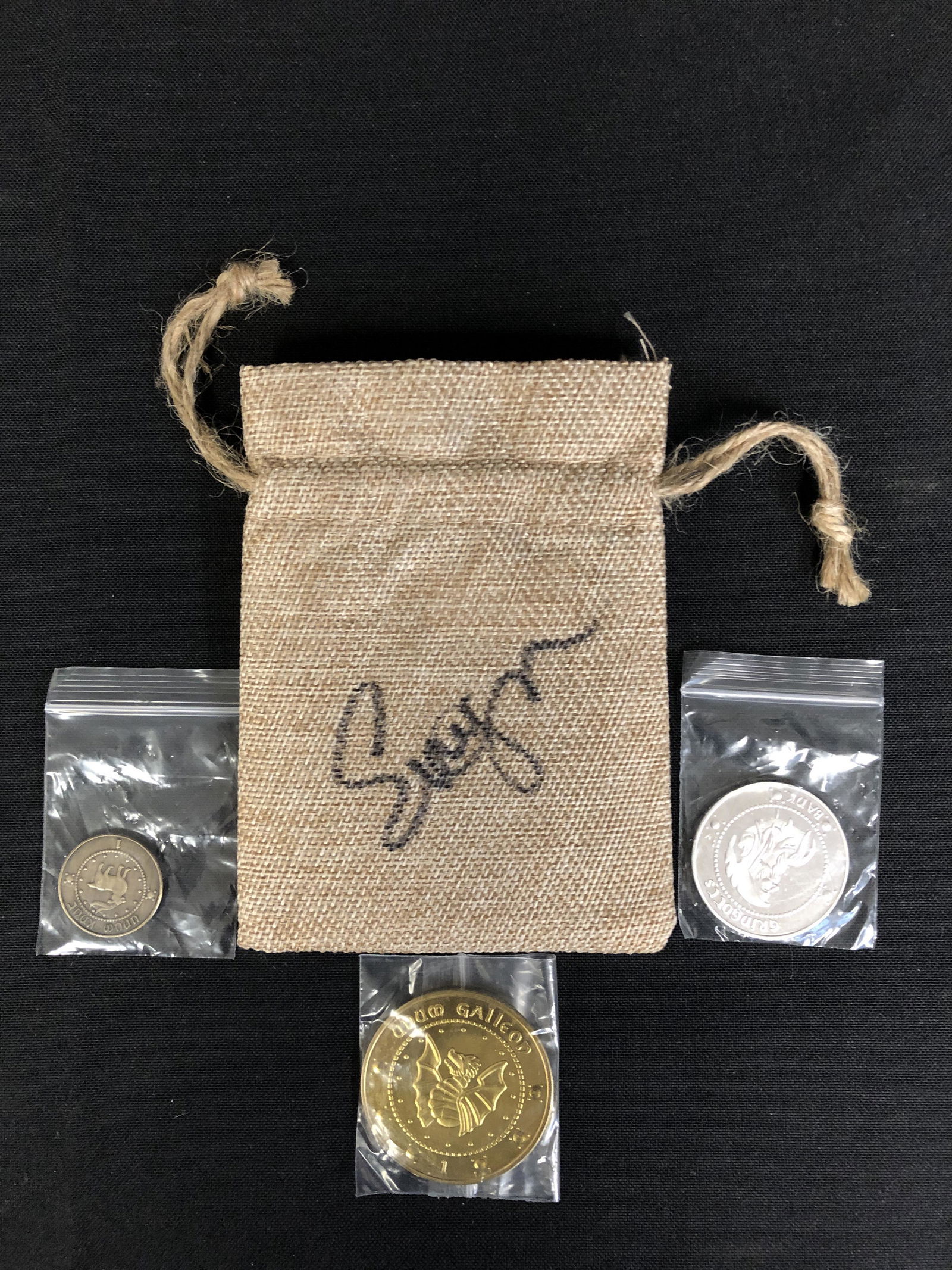 EMMA WATSON SIGNED HARRY POTTER COIN PURSE (RA COA) (1 of 3)