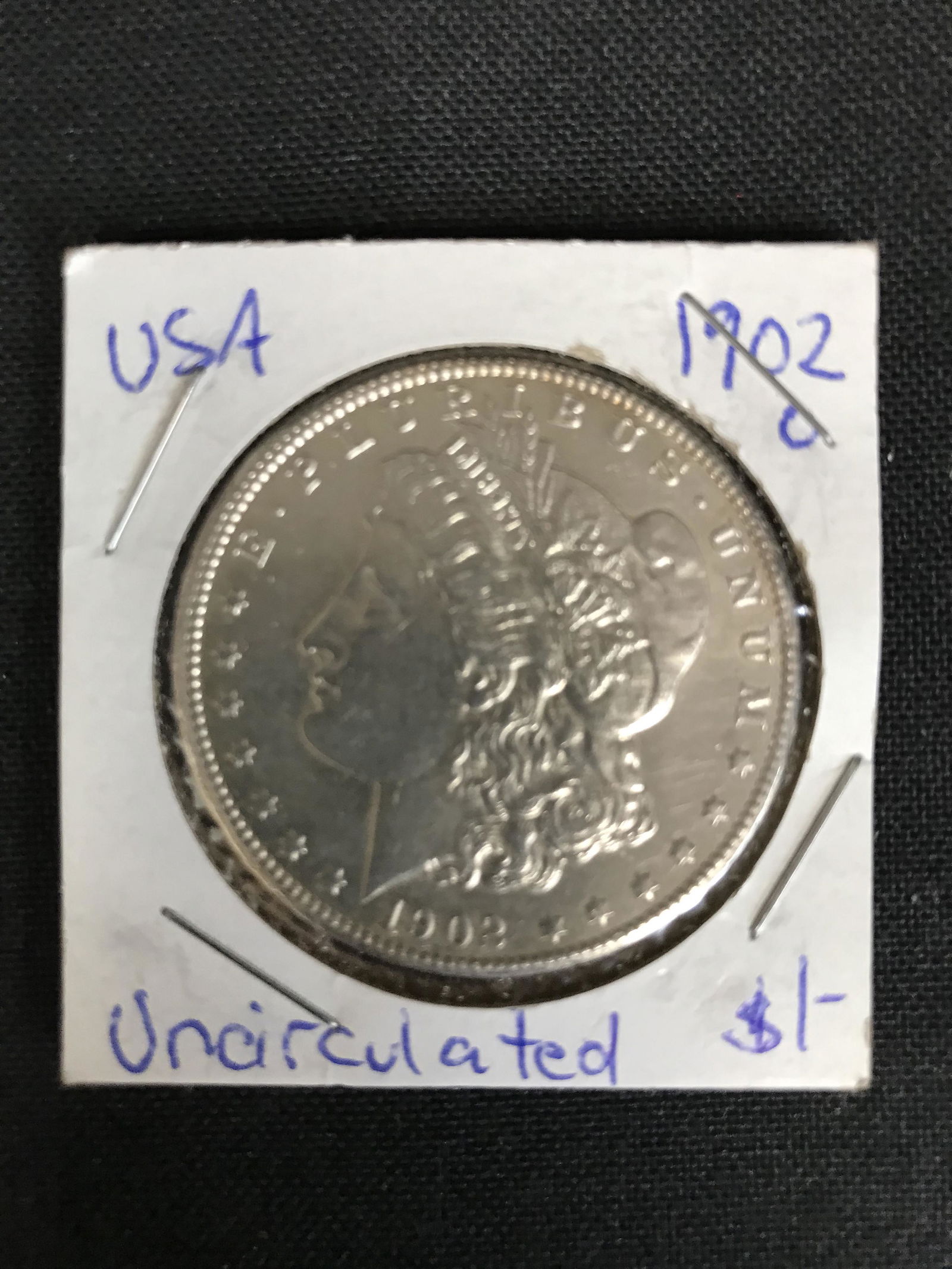 1902 USA MORGAN SILVER DOLLAR (NEW ORLEANS MINTED) Unci (1 of 1)