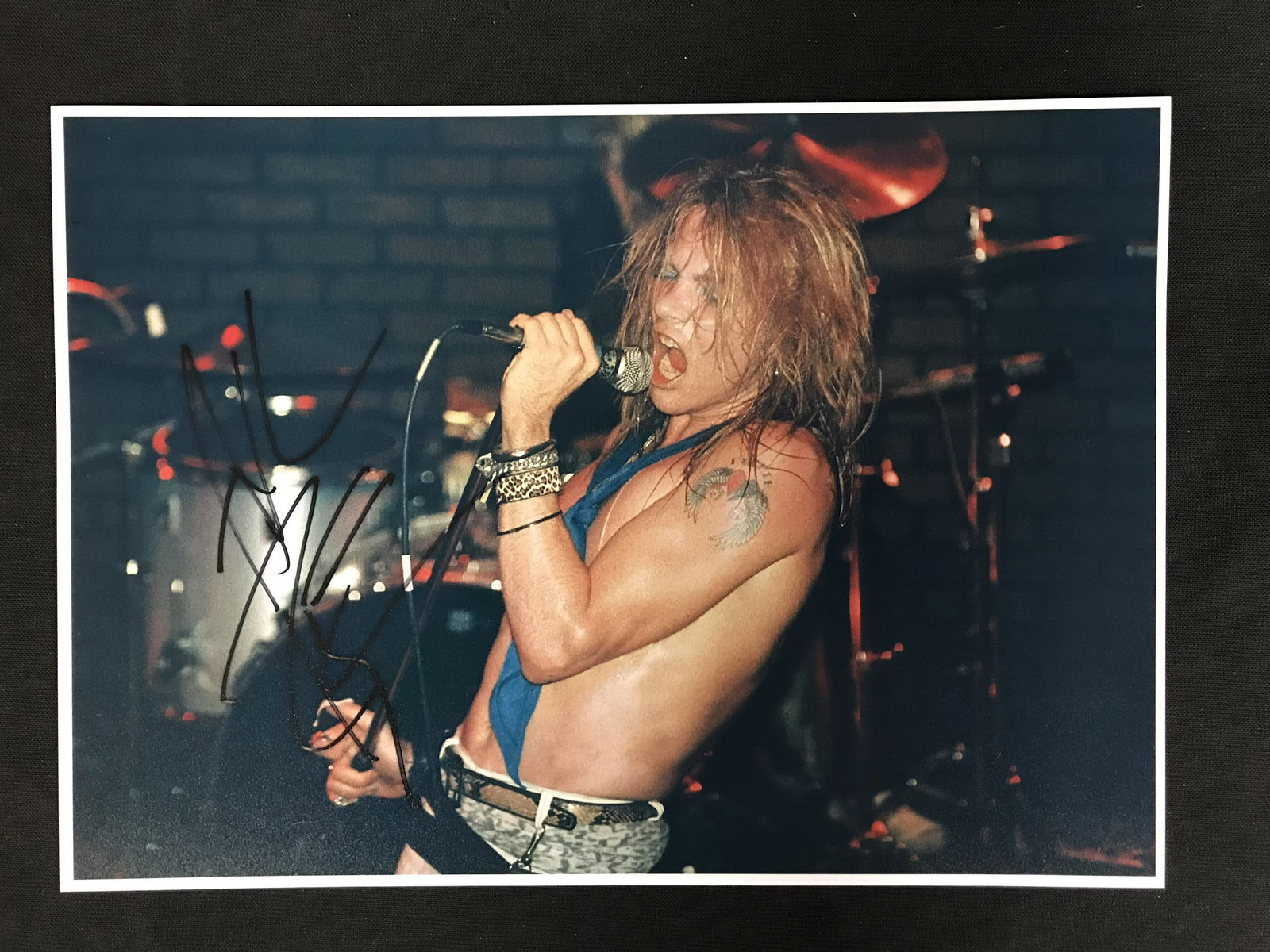 AXL ROSE SIGNED 8X10 PHOTO (RA COA) (1 of 3)