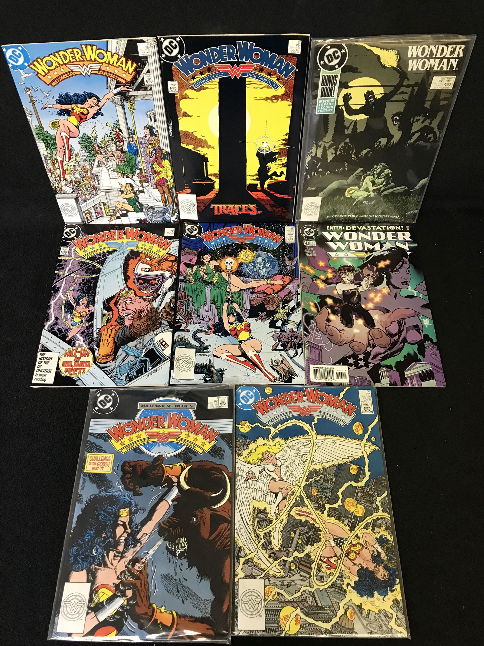 WONDER WOMAN COMIC BOOK LOT (DC COMICS): WONDER WOMAN COMIC BOOK LOT (DC COMICS)