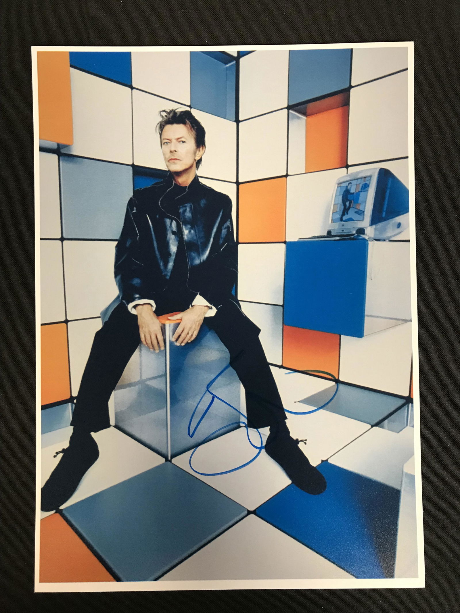DAVID BOWIE SIGNED 8X10 PHOTO (RA COA) (1 of 3)