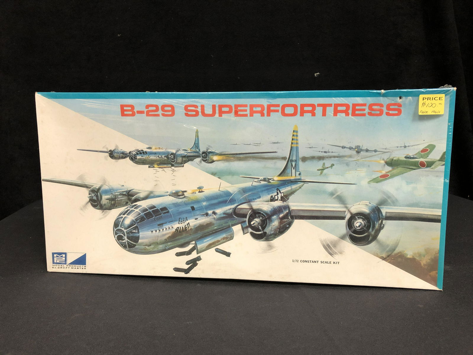 1/72 SCALE B-29 SUPERFORTRESS MODEL (1960s) (1 of 1)