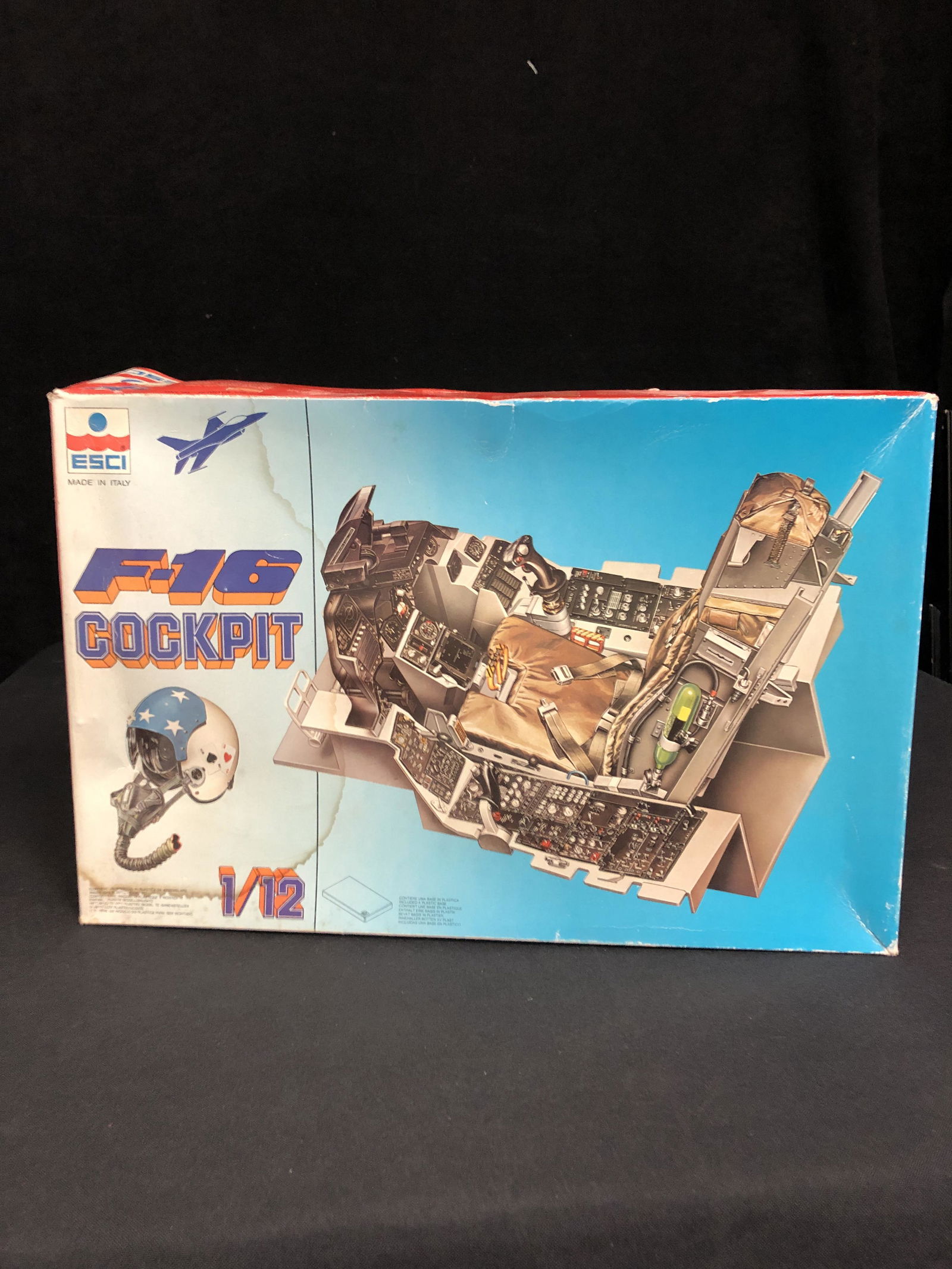 1/12 SCALE F-16 COCKPIT MODEL KIT (1 of 1)