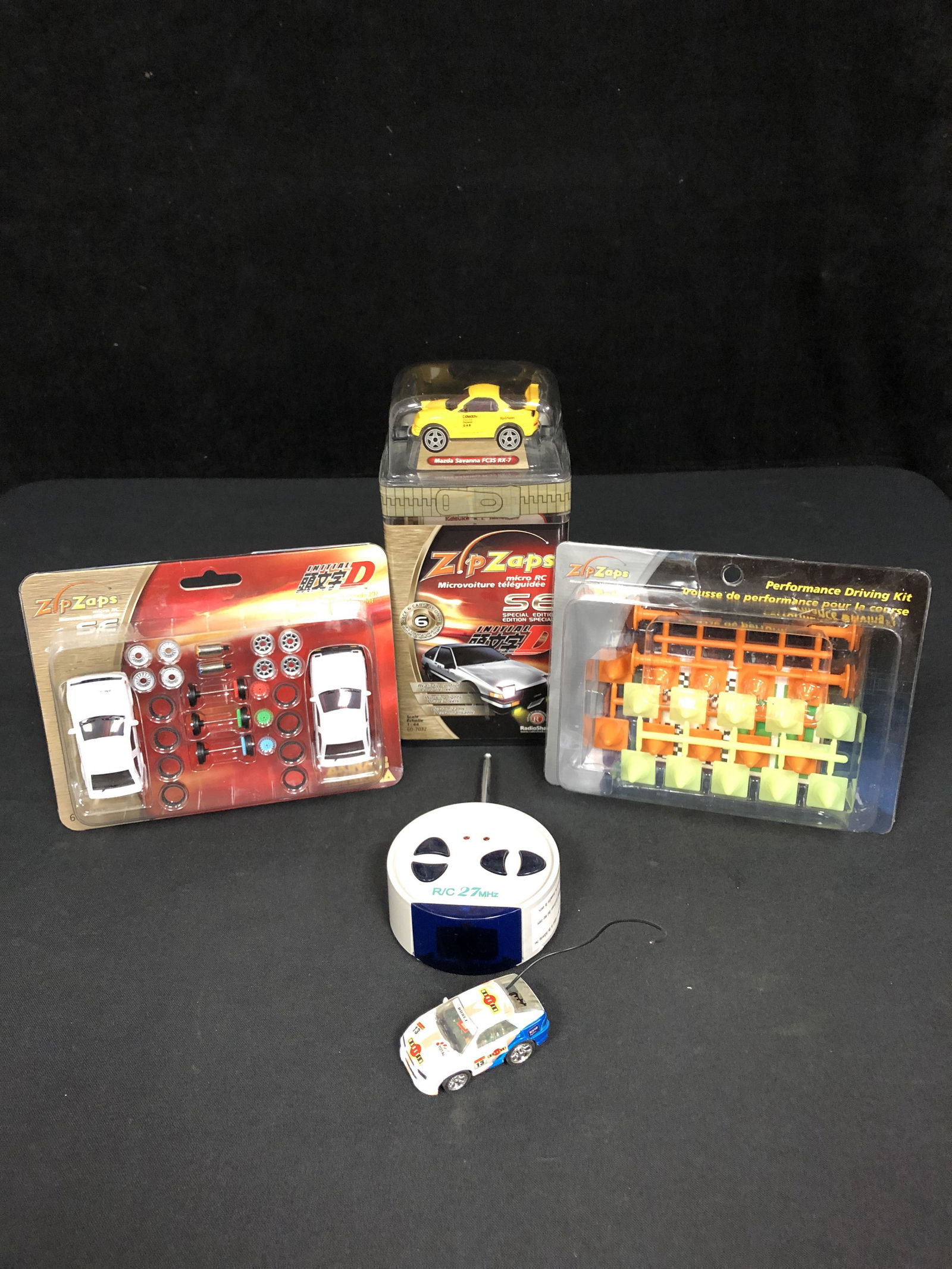 MINI RC VEHICLE AND ACCESSORY LOT (1 of 1)