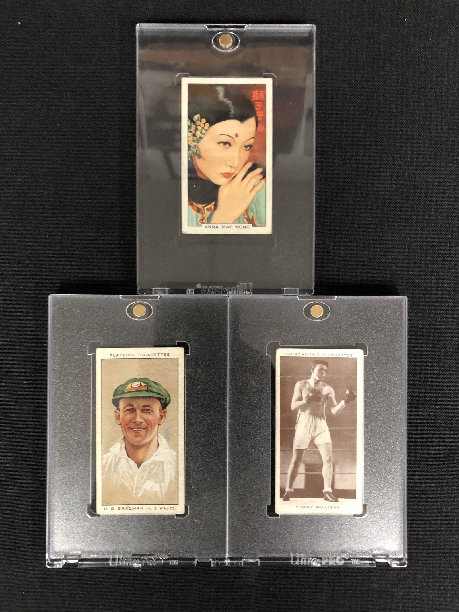 VINTAGE CIGARETTE CARDS LOT (1 of 2)