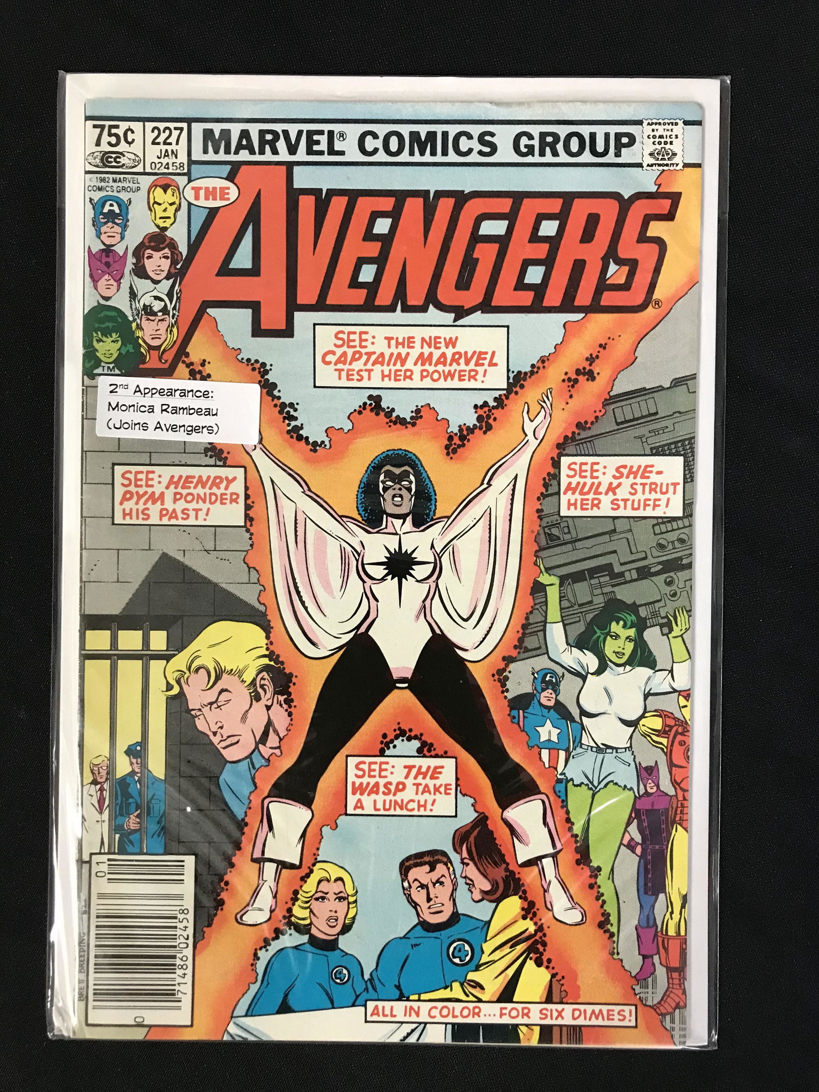 THE AVENGERS NO.227 (MARVEL COMICS) (1 of 1)