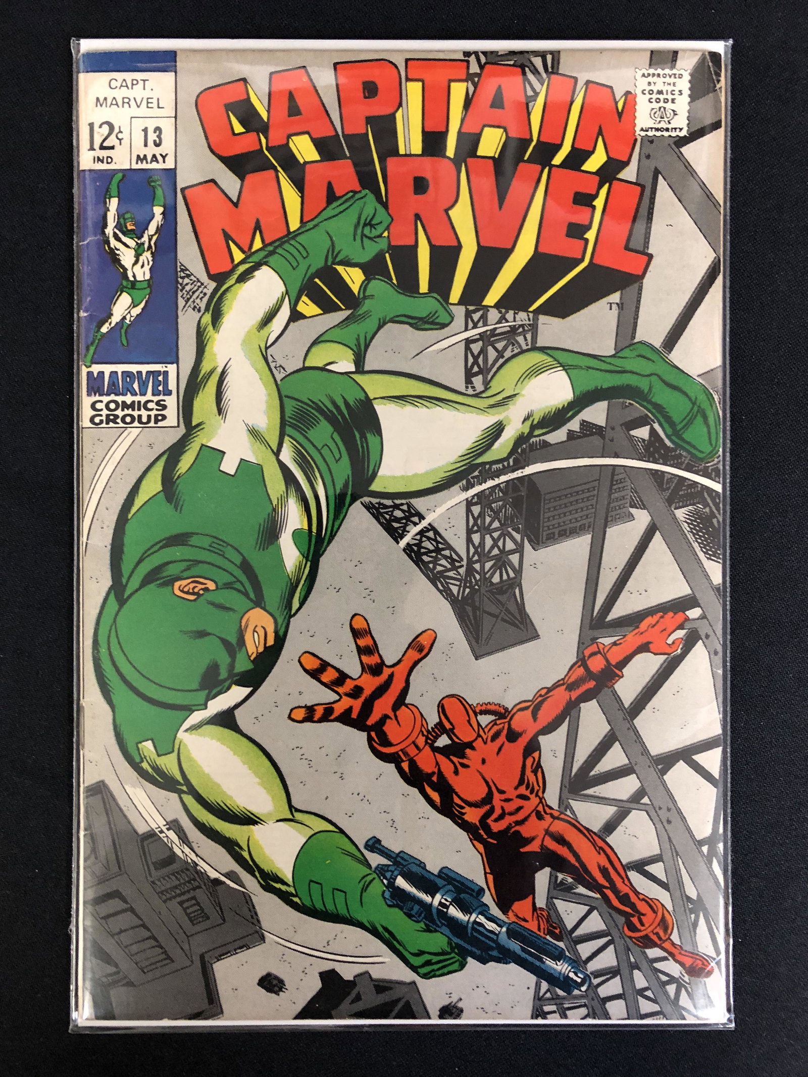 CAPTAIN MARVEL #13 (MARVEL COMICS) (1 of 1)