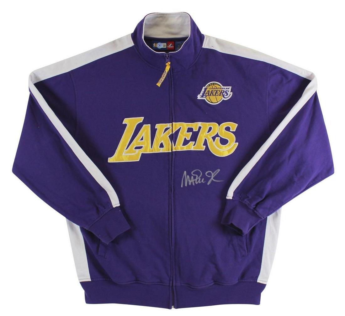MAGIC JOHNSON SIGNED LA LAKERS WARM UP JACKET (BECKETT COA) (1 of 3)