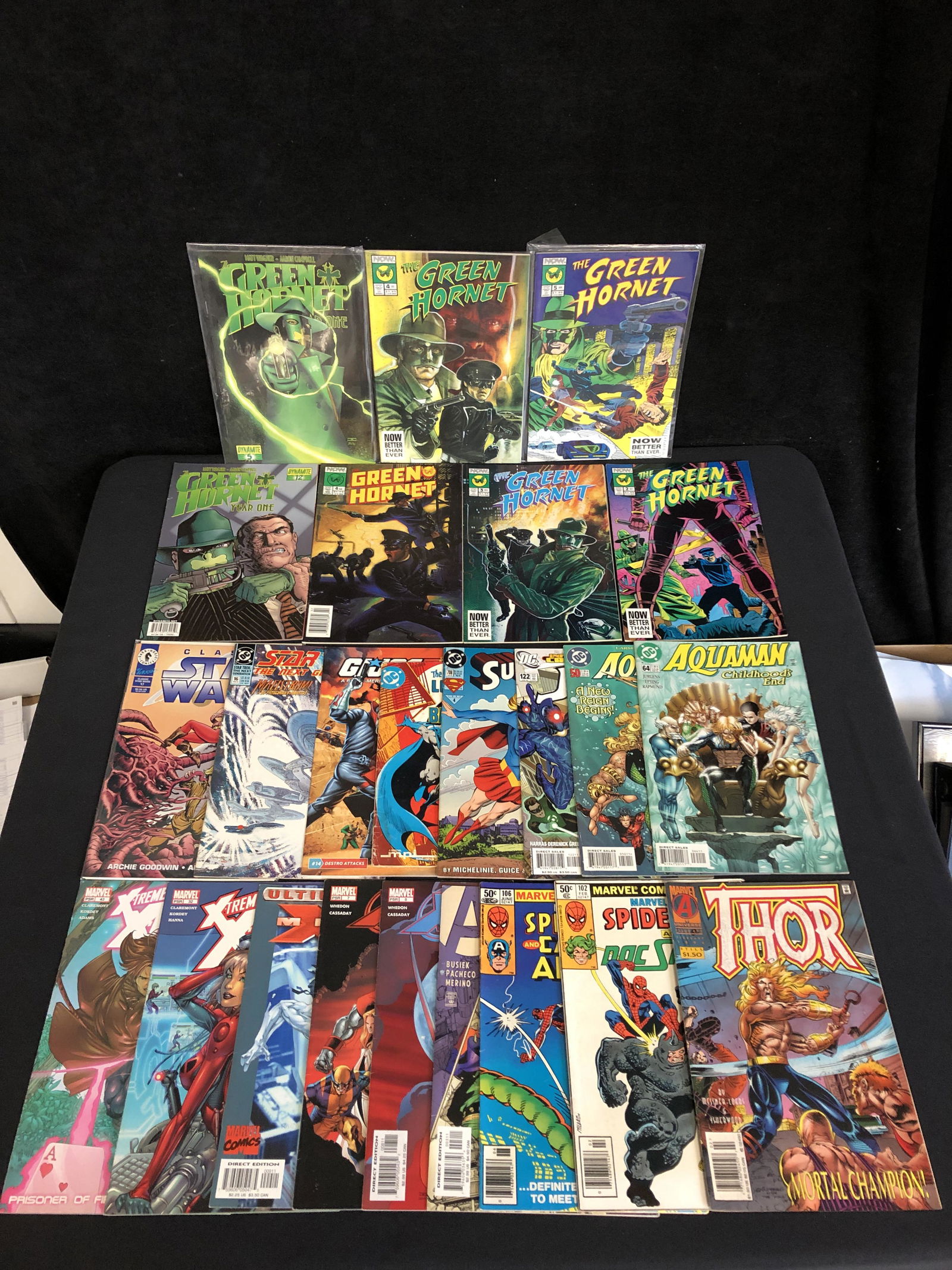 VARIOUS COMIC BOOK LOT (1 of 1)
