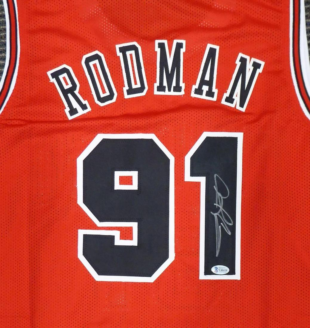 DENNIS RODMAN SIGNED CHICAGO BULLS JERSEY (BECKETT COA) (1 of 3)