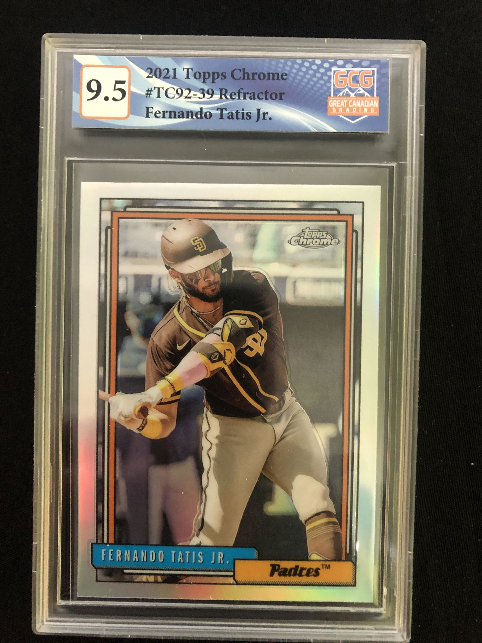 2011 TOPPS CHROME NO.TC92-39 REFRACTOR FERNANDO TATIS JR. (GCG 9.5) (1 of 1)