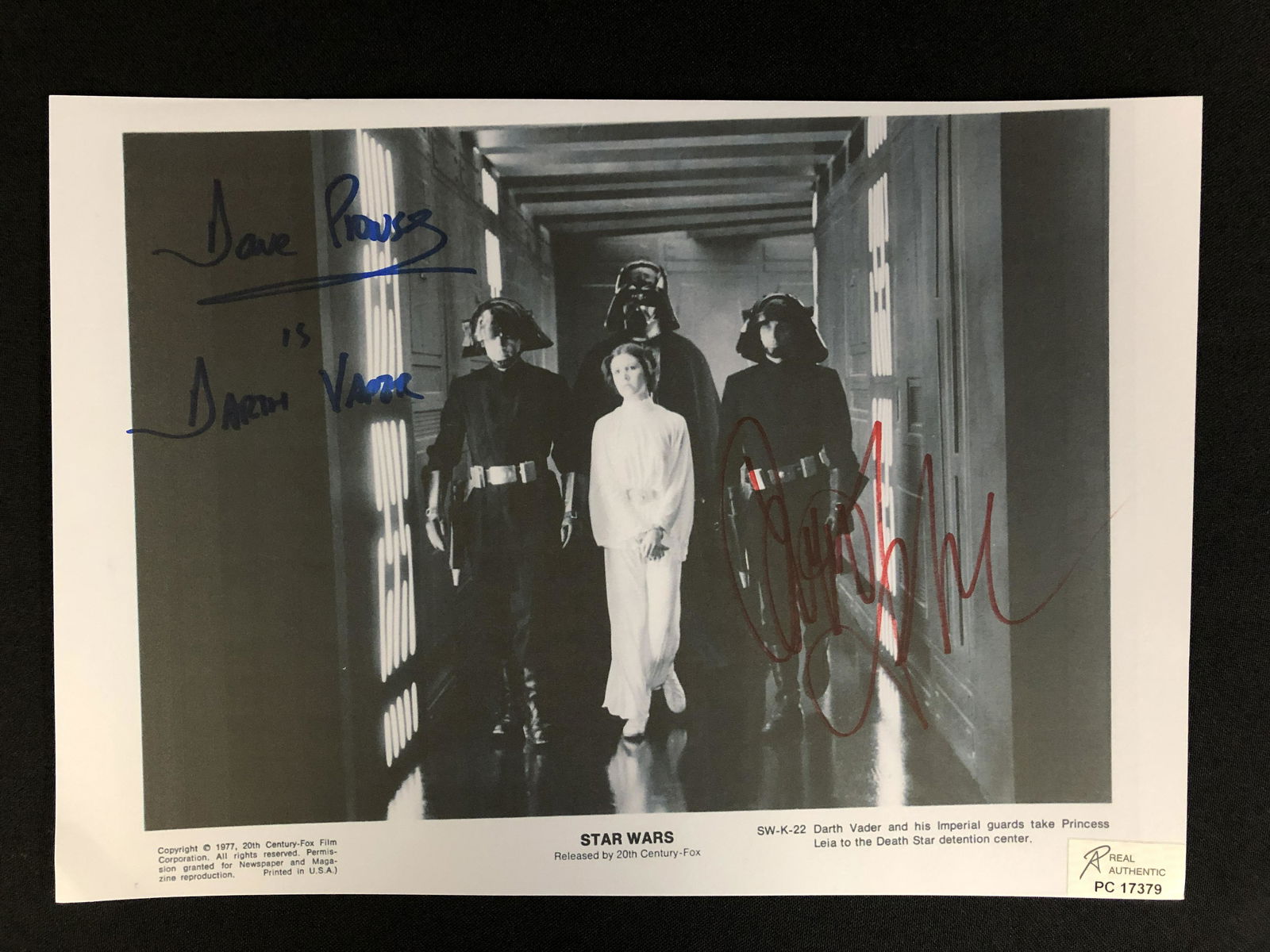 DAVID PROWSE AND CARRIE FISHER SIGNED STAR WARS 8 X 10 (RA COA) (1 of 3)