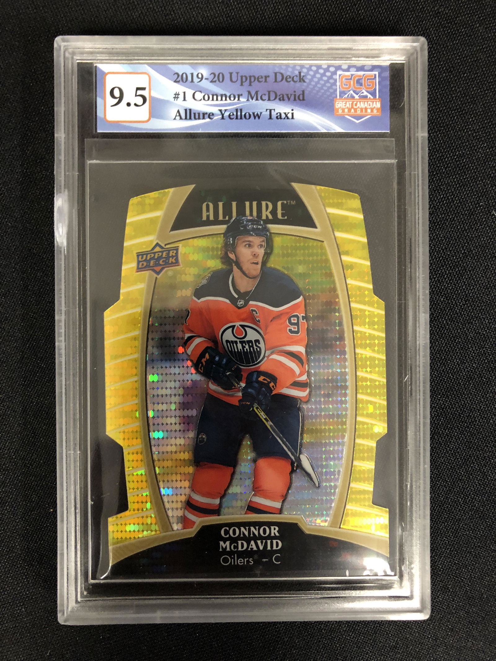 2019-20 UPPER DECK ALLURE CONNOR McDAVID YELLOW TAXI (GCG 9.5) (1 of 2)