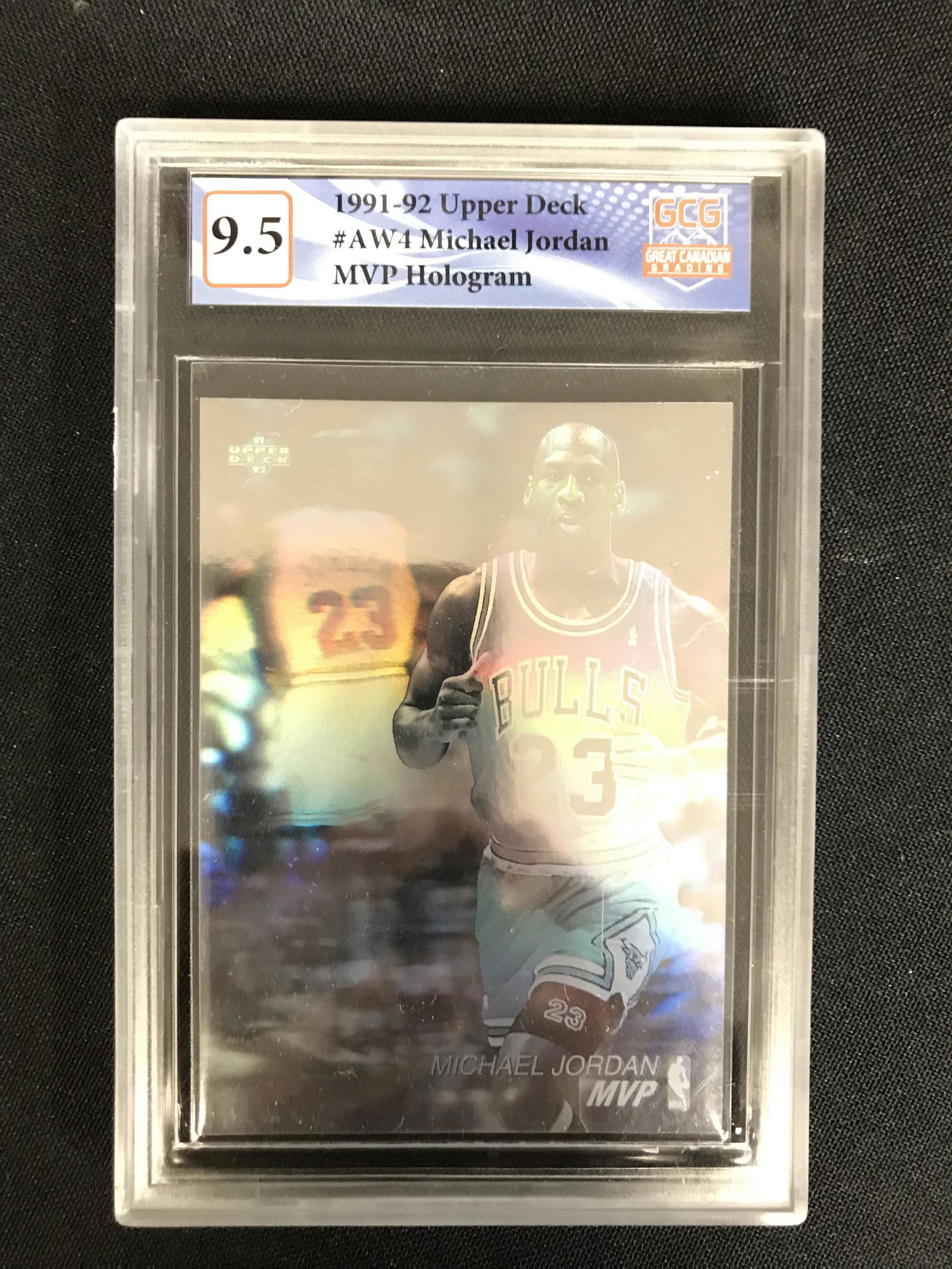 1991-92 UPPER DECK NO.AW-1 MICHAL JORDAN MVP HOLOGRAM (GCG 9.5) (1 of 1)