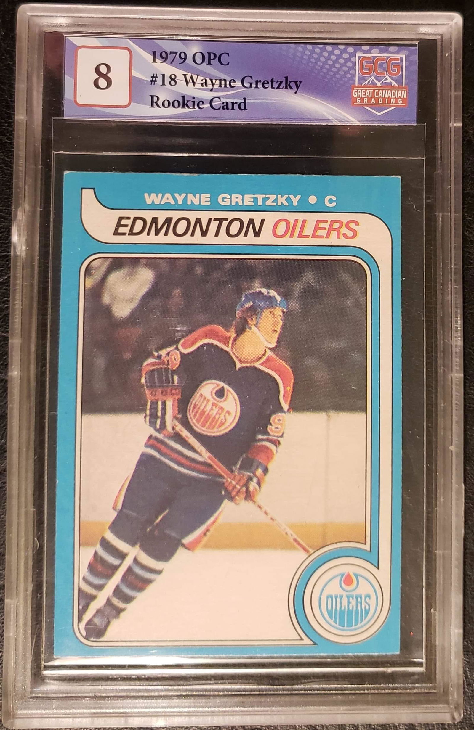 1979-80 O-PEE-CHEE #18 WAYNE GRETZKY Rookie Card (GCG 8) (1 of 2)