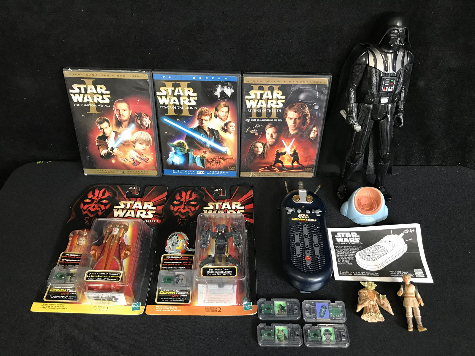 STAR WARS COLLECTIBLES LOT (ACTION FIGURES, DVDS...) (1 of 3)