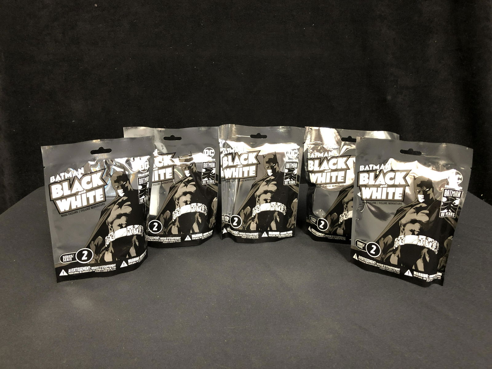 SEALED BATMAN BLACK AND WHITE MNI FIGURE LOT (1 of 1)