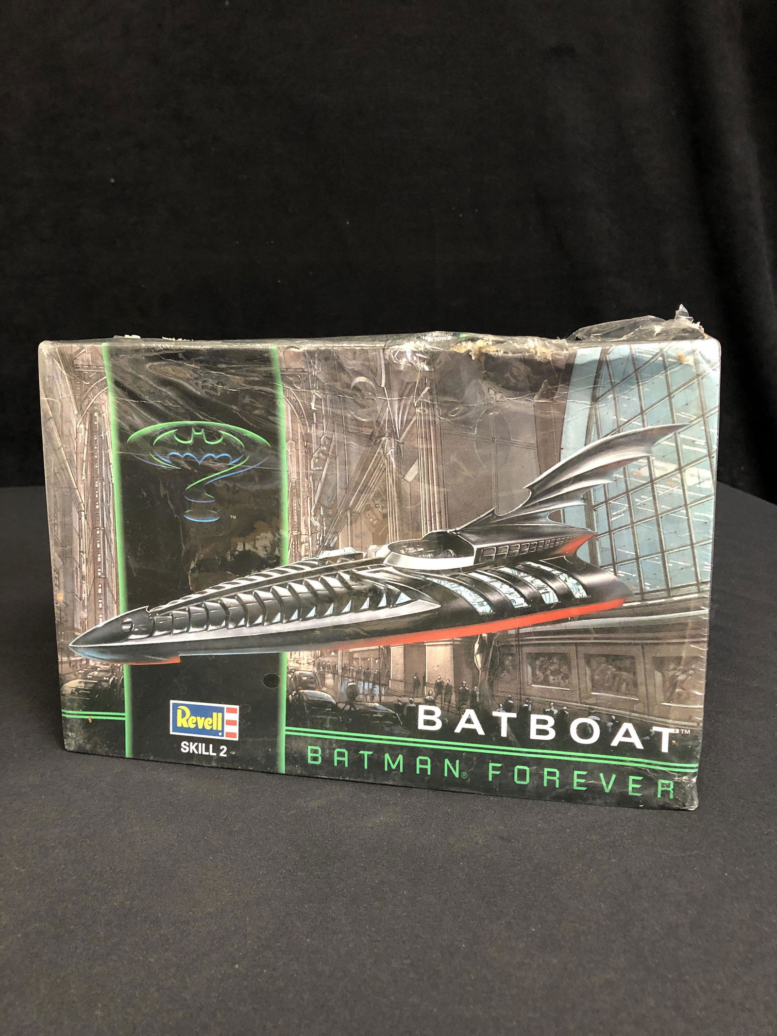 SEALED REVELL BATMAN FOREVER BAT BOAT MODEL KIT (1 of 1)