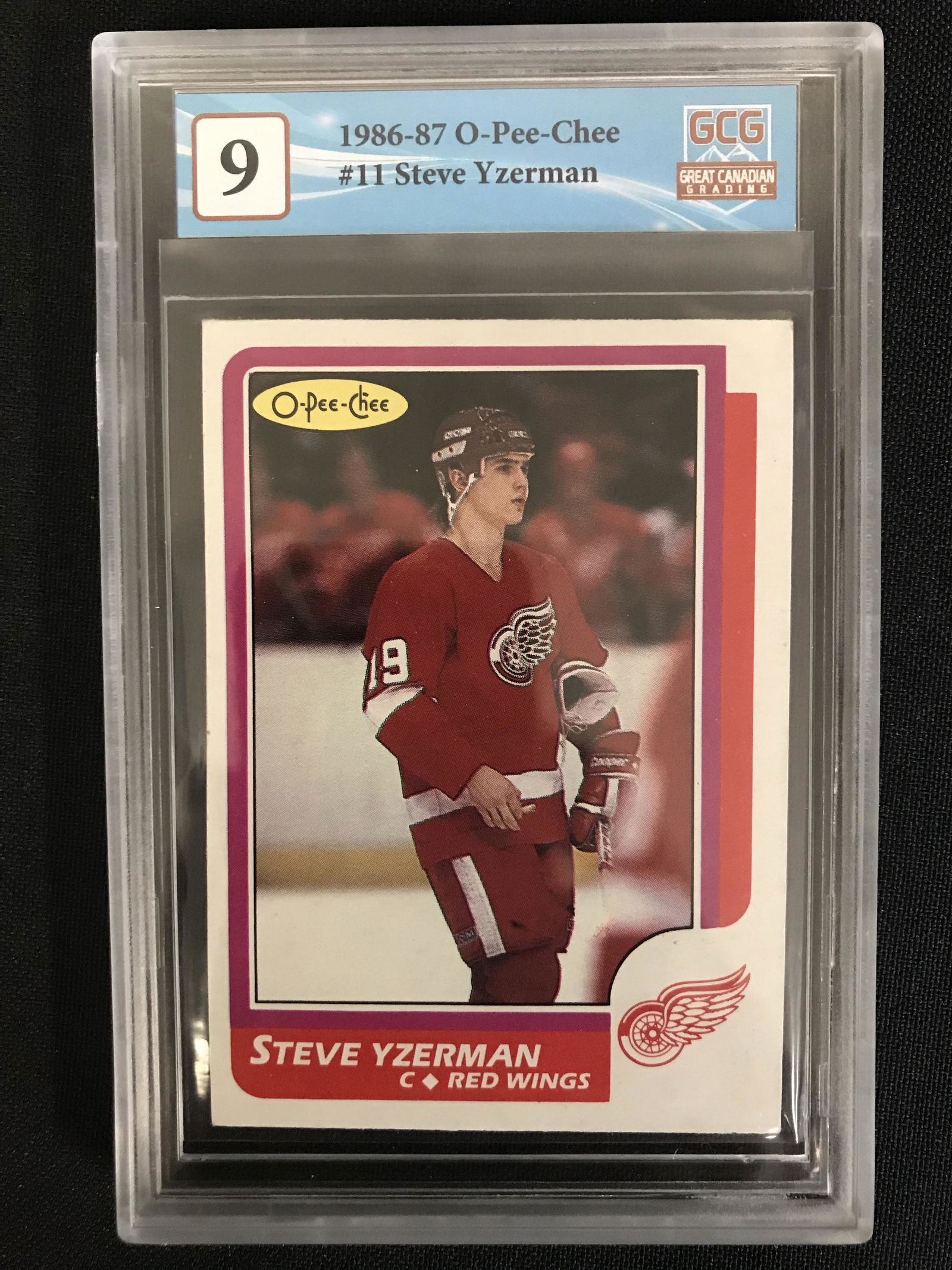 1986-87 O-PEE-CHEE NO.11 STEVE YZERMAN (GCG 9) (1 of 2)
