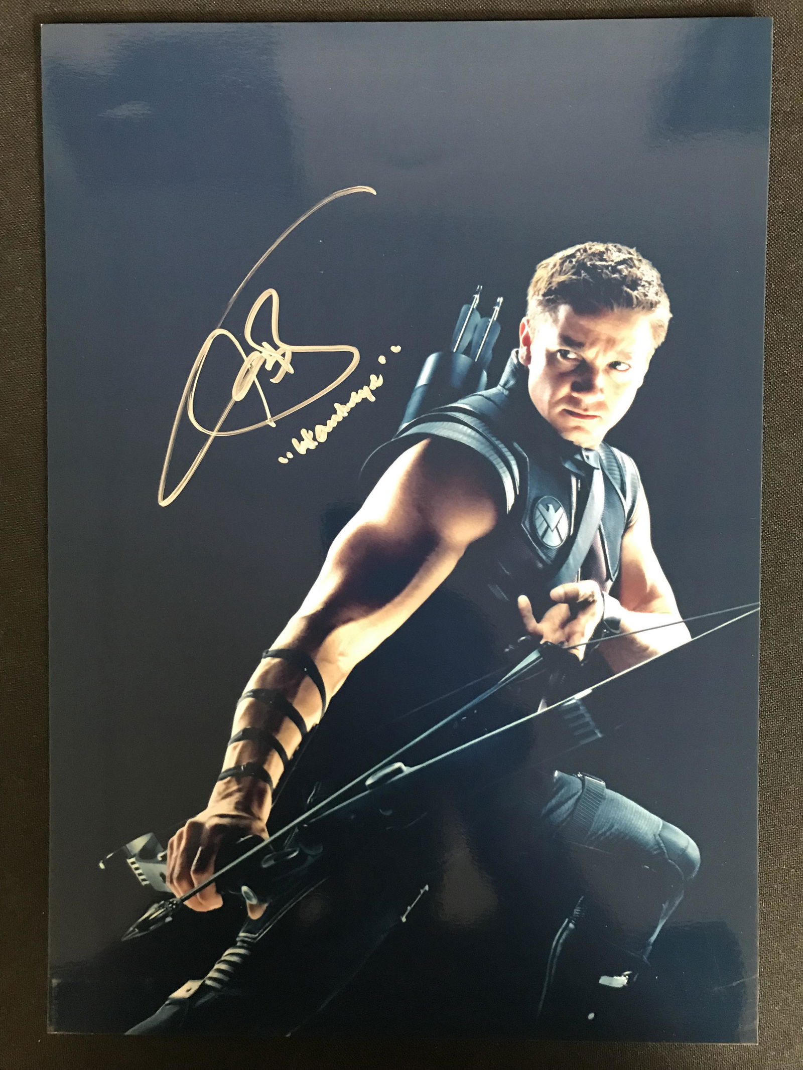 JEREMY RENNER SIGNED AVENGERS 8 X 10 (RA COA) (1 of 2)