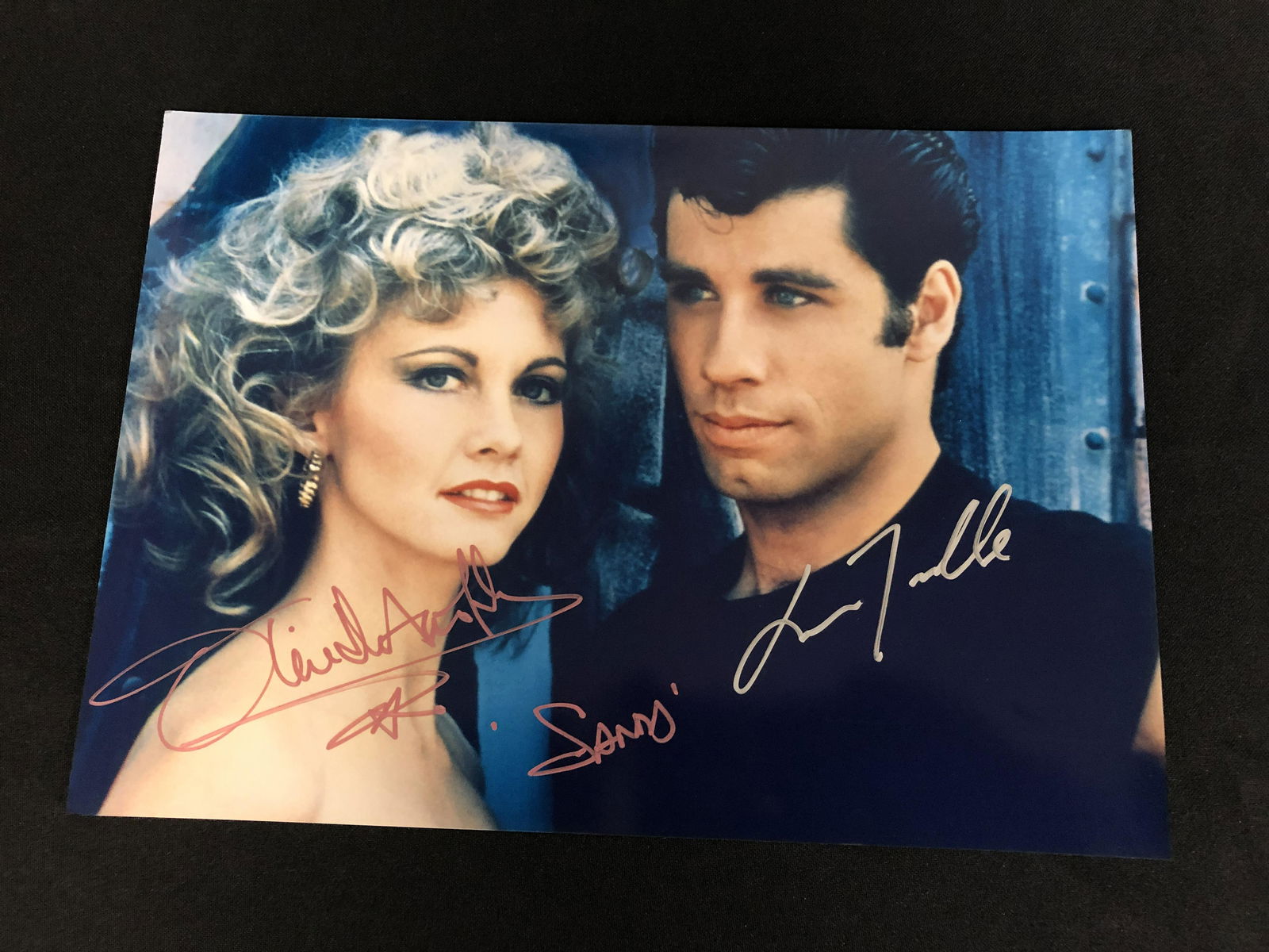 OLIVIA NEWTON JOHN & JOHN TRAVOLTA DUAL SIGNED 8X10 PHOTO (RA COA) (1 of 2)