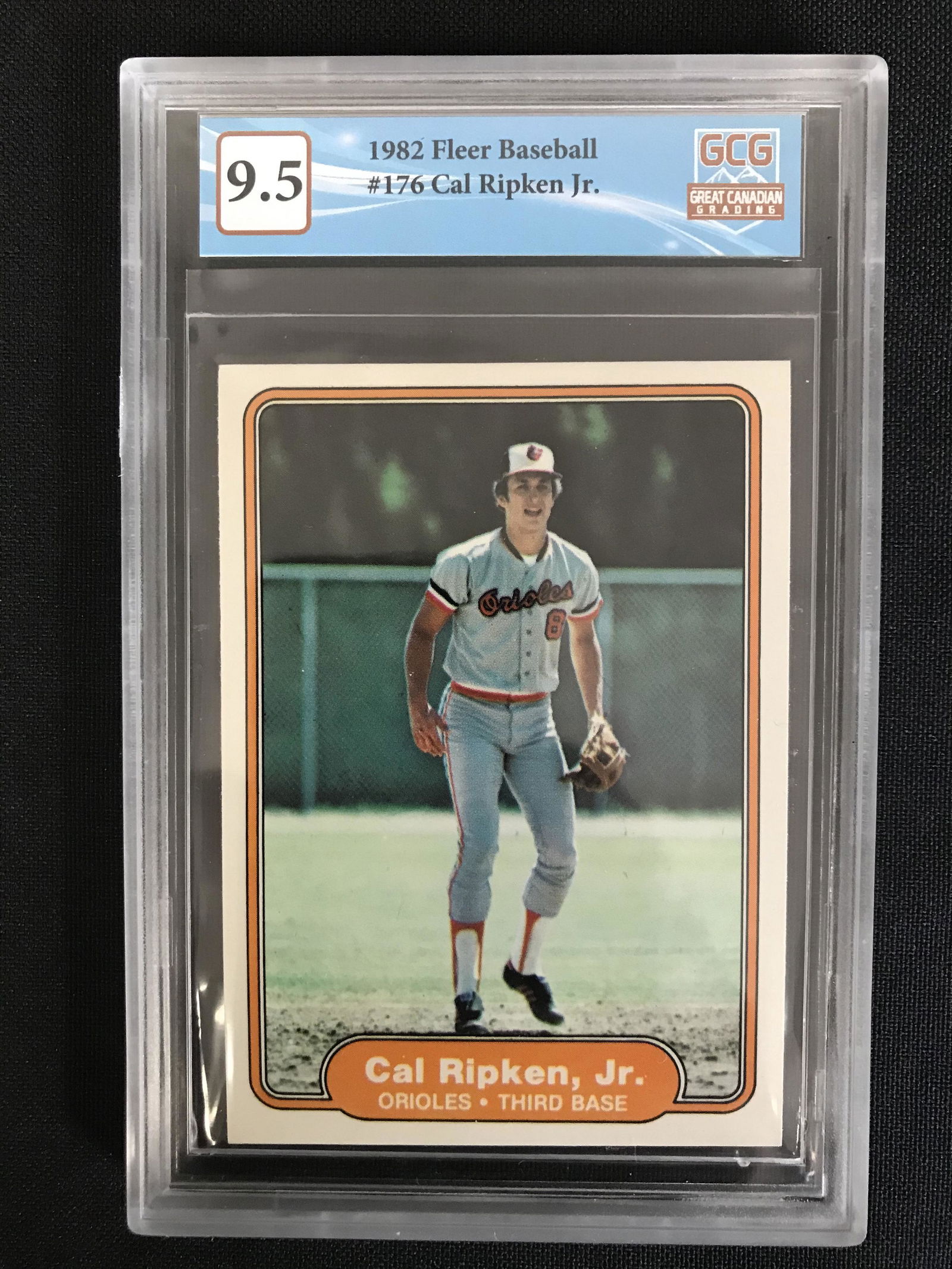 1982 FLEER BASEBALL NO.176 CAL RIPKEN JR. (GCG 9.5) (1 of 2)