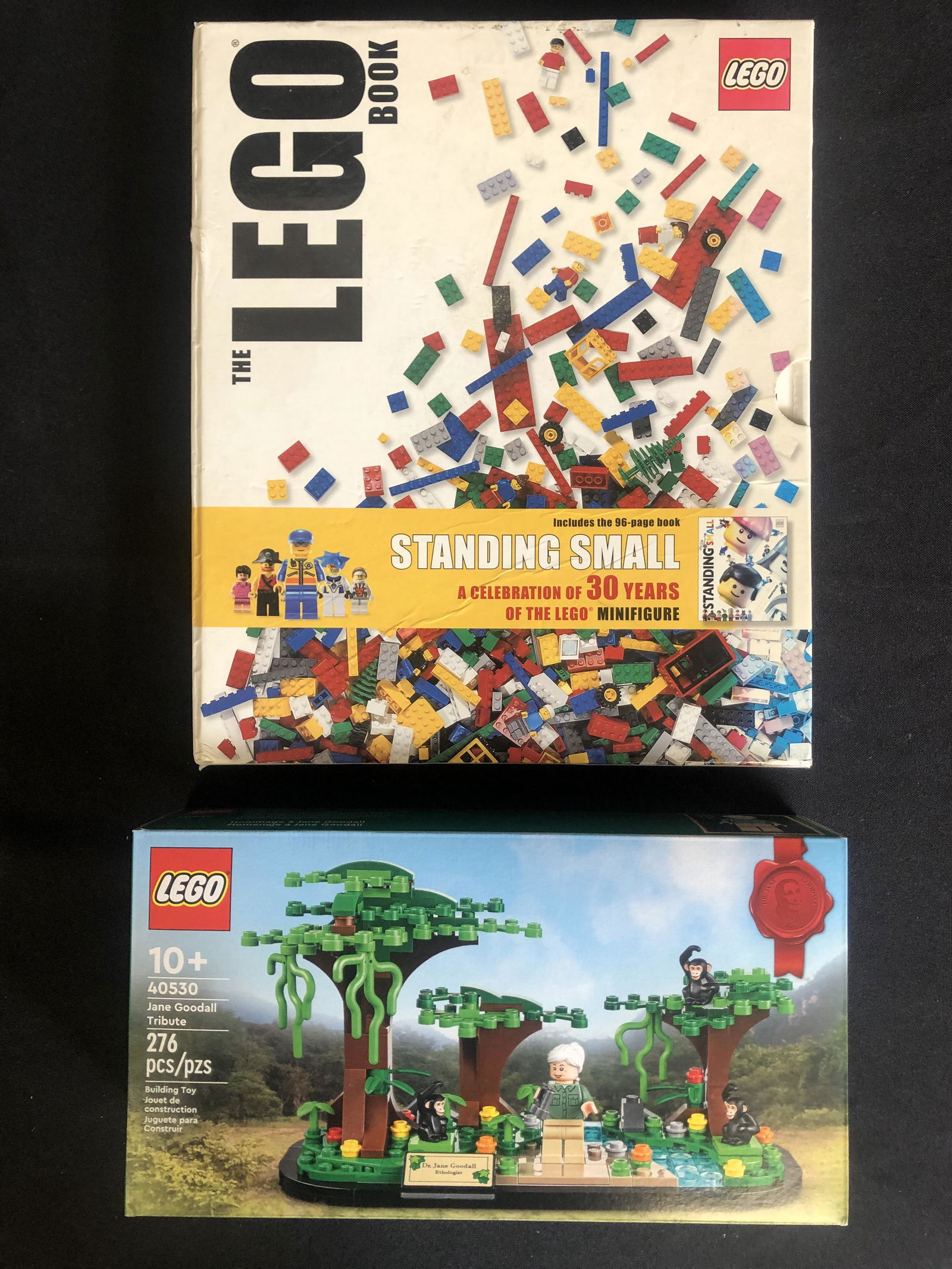 THE LEGO BOOK/ LEGO BUILDING TOY LOT (1 of 1)