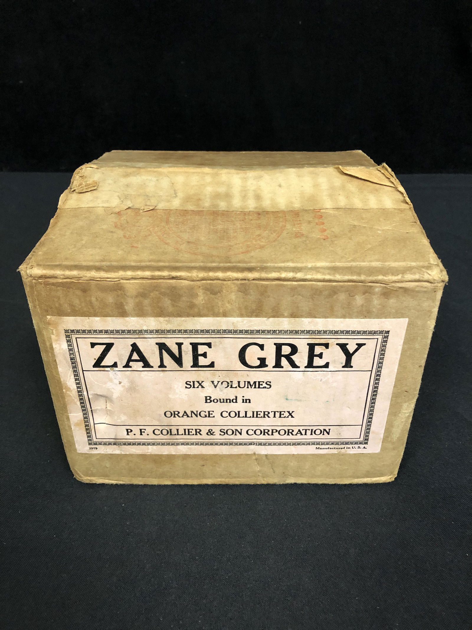 1930'S ZANE GREY NOVEL SET IN ORGINAL SHIPPING BOX (1 of 2)