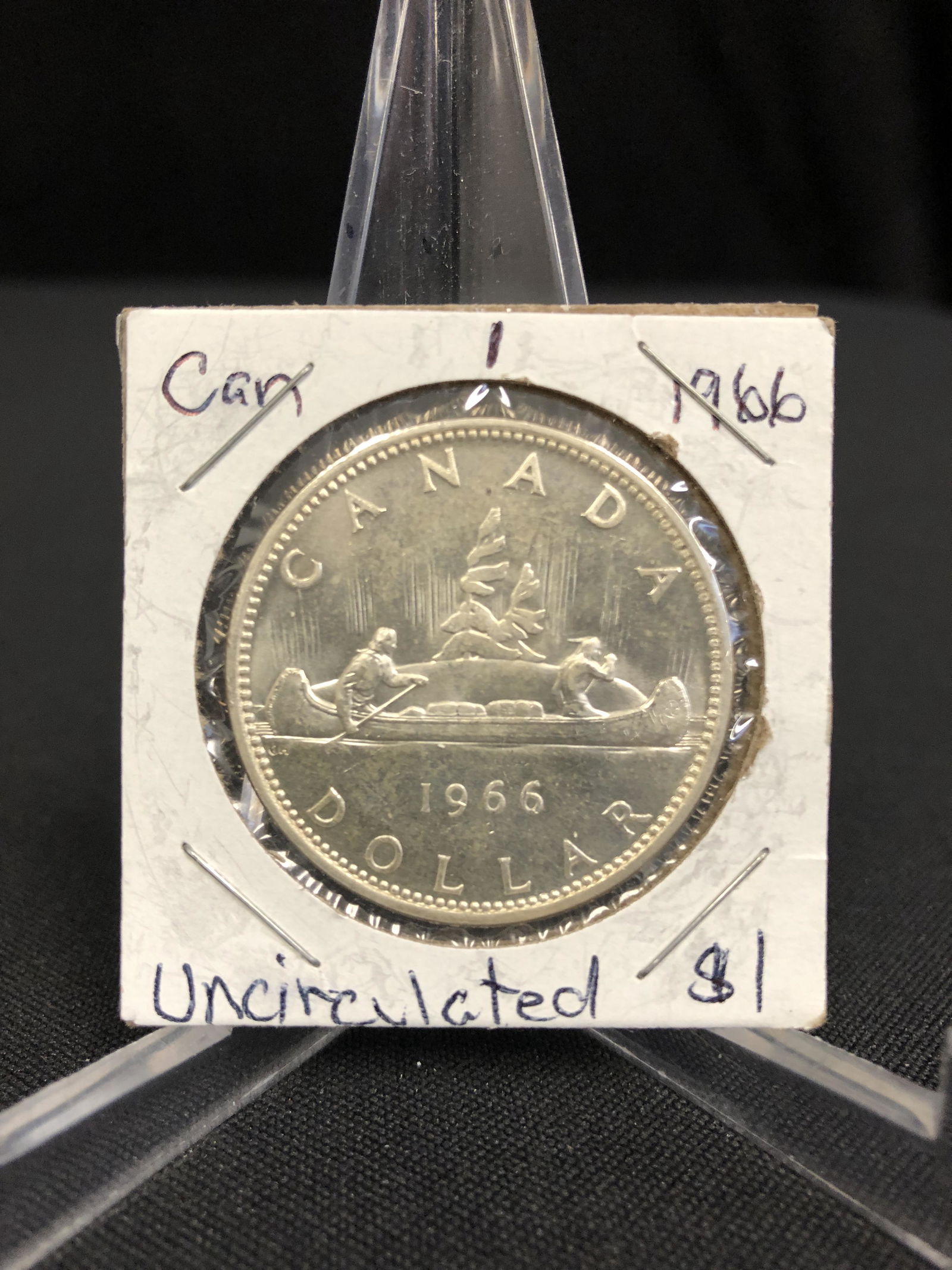 1966 UNCIRCULATED CANADIAN SILVER DOLLAR (1 of 1)