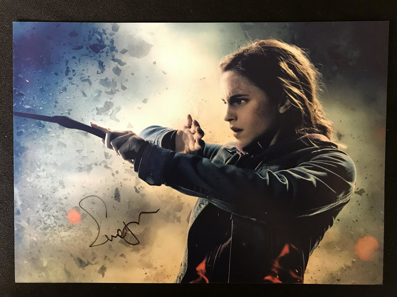 EMMAS WATSON SIGNED HARRY POTTER 8 X 10 (RA COA) (1 of 2)