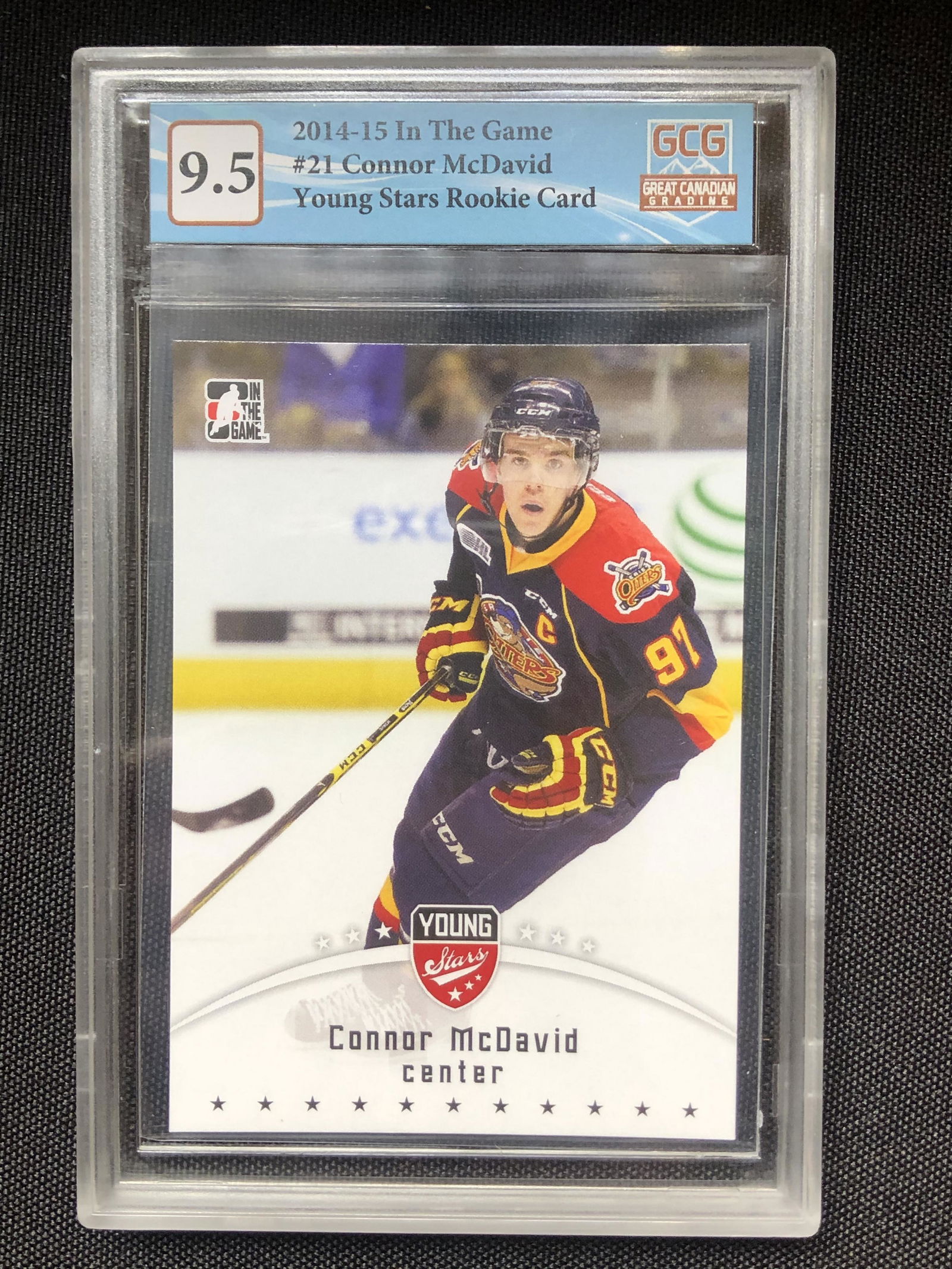 2014-15 IN THE GAME CONNOR MCDAVID YOUNG STARS ROOKIE CARD (GCG 9.5) (1 of 2)