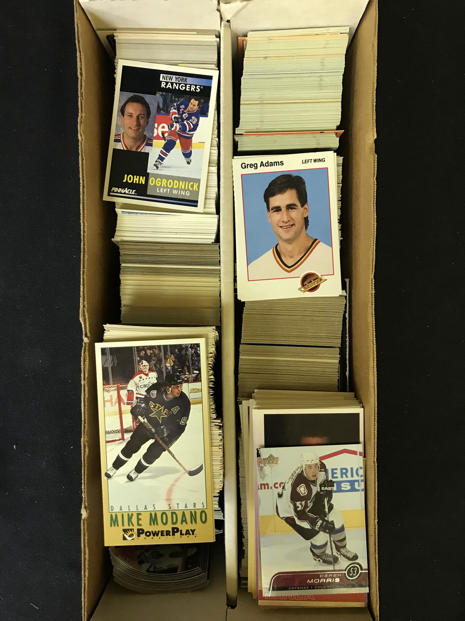 2005-06 UPPER DECK NO. 1 SIDNEY CROSBY ROOKIE CLASS (GCG 9) (1 of 2)