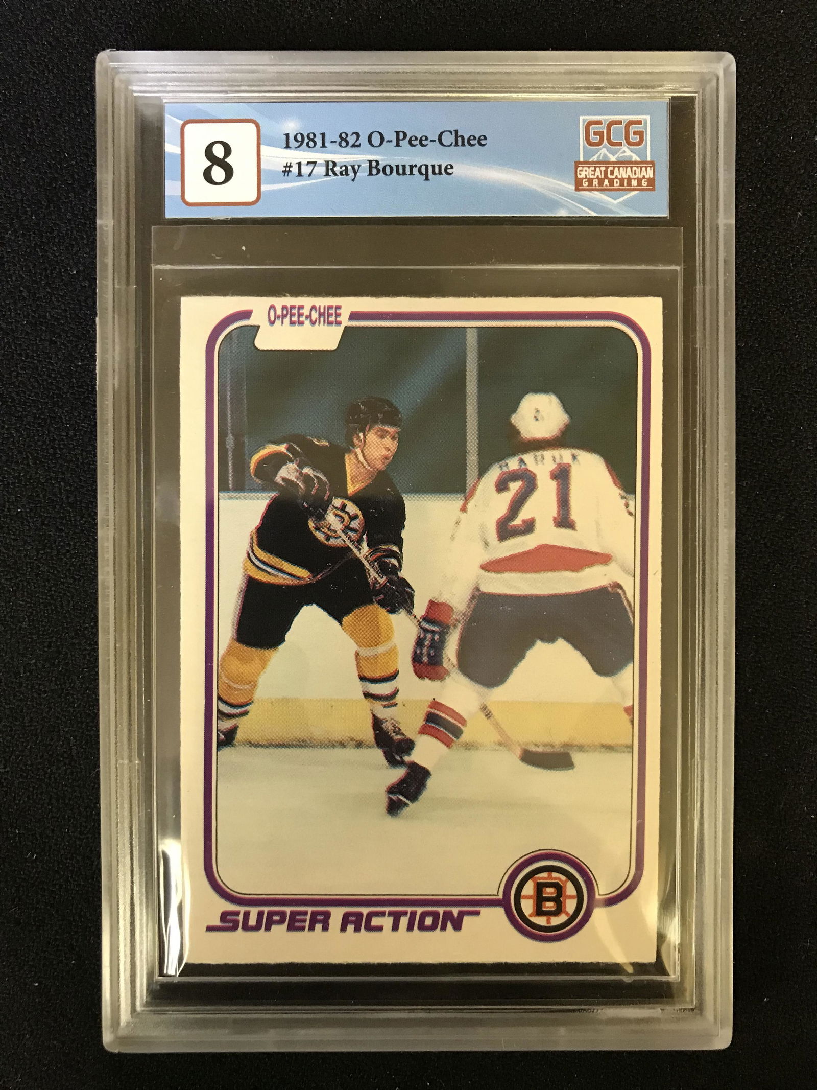 1981-82 O-PEE-CHEE NO. 17 RAY BOURQUE (GCG 8) (1 of 2)