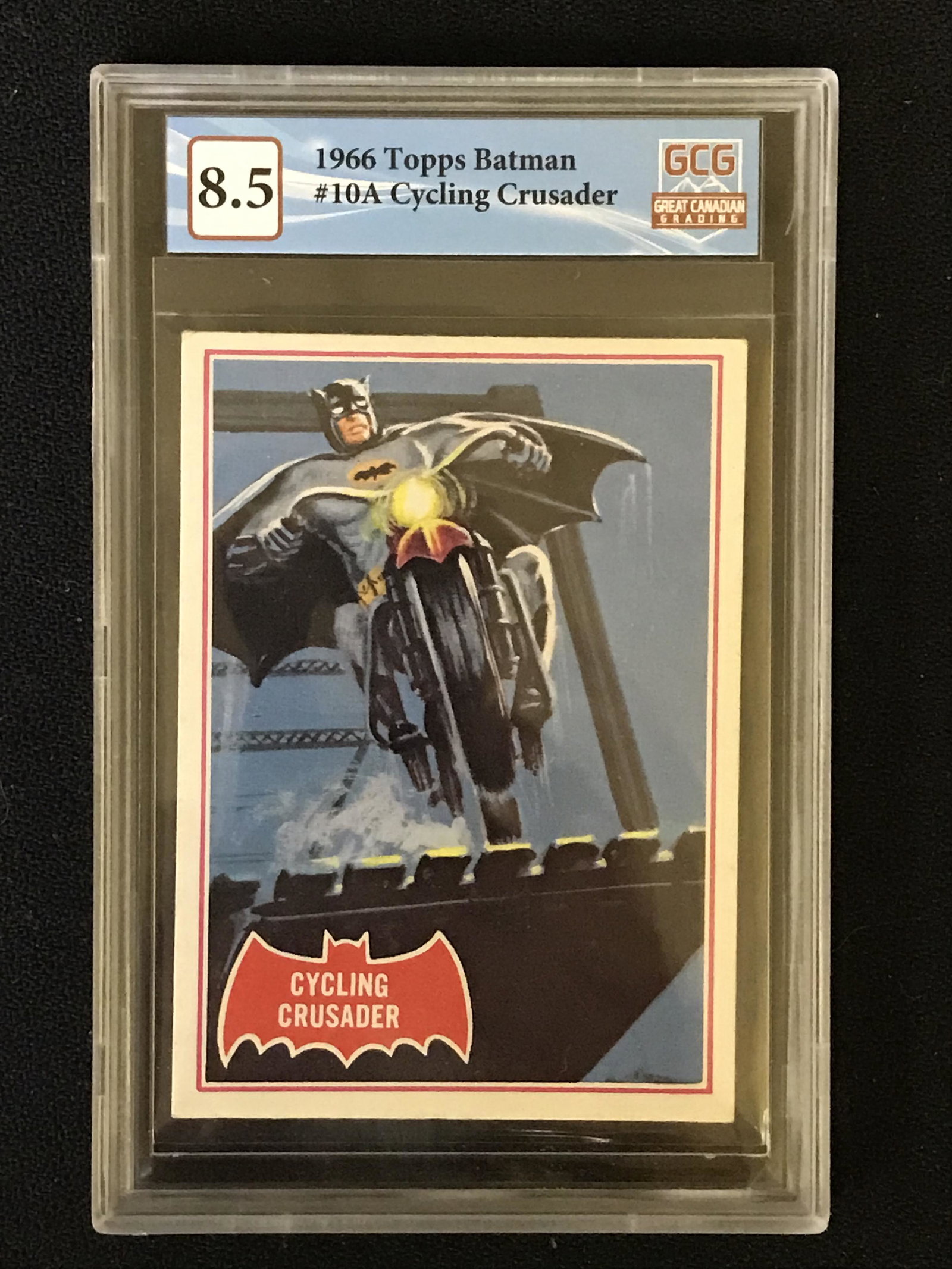 1966 TOPPS BATMAN NO. 10A CYCLING CRUSADER (GCG 8.5): 1966 TOPPS BATMAN NO. 10A CYCLING CRUSADER (GCG 8.5)
