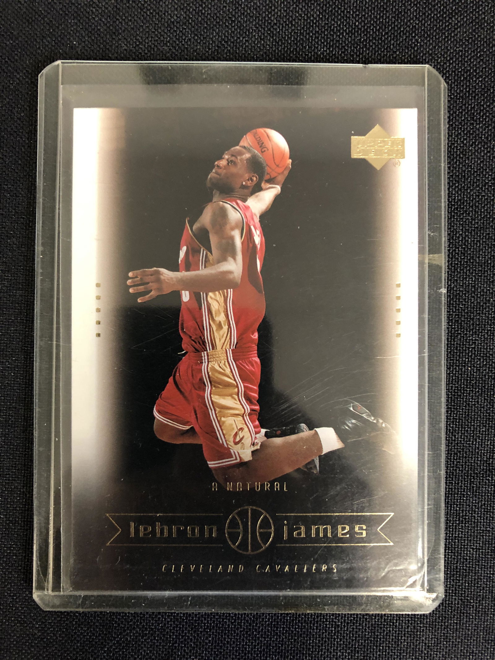 2003-04 UPPER DECK NO. 18 LeBRON JAMES ROOKIE BOX SET (1 of 2)