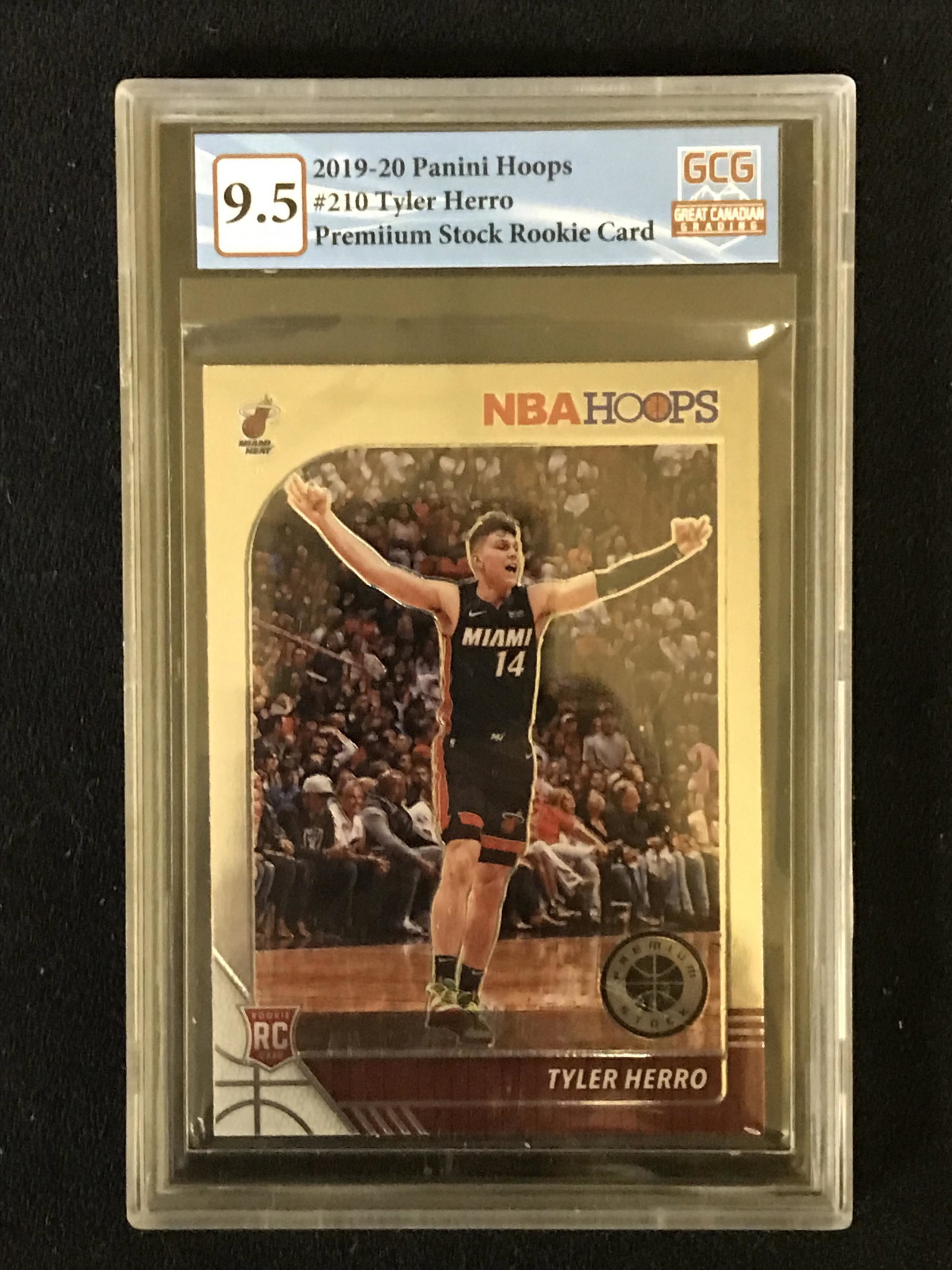 2019-20 PANINI HOOPS NO. 210 TYLER HERRO RC (GCG 9.5): 2019-20 PANINI HOOPS NO. 210 TYLER HERRO RC (GCG 9.5)