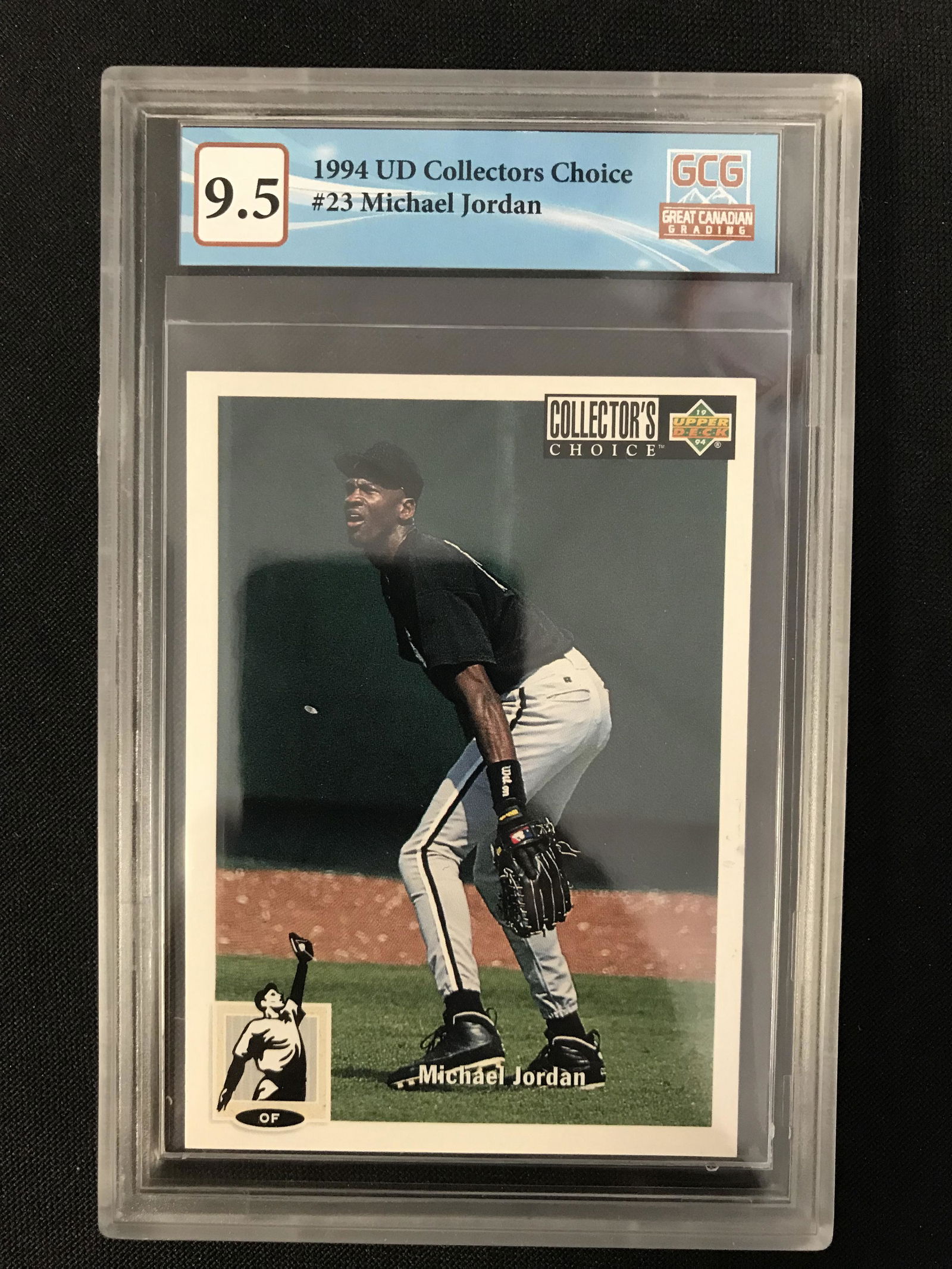 1994 UD COLLECTORS CHOICE NO. 23 MICHAEL JORDAN (GCG 9.5) (1 of 2)