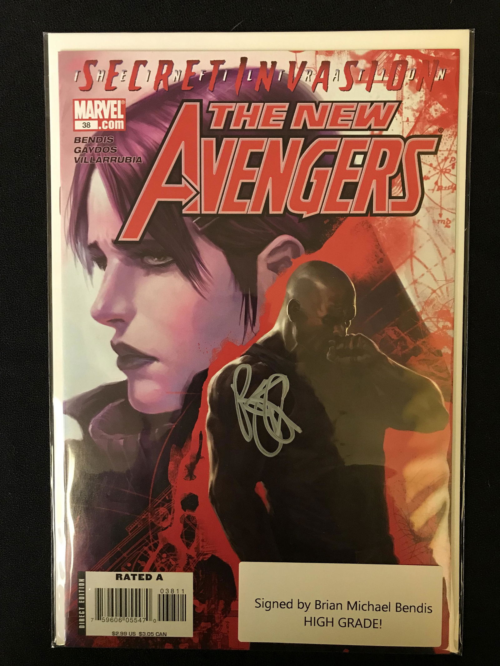 THE NEW AVENGERS NO. 38 SIGNED BY BRIAN BENDIS (MARVEL COMICS) (1 of 2)