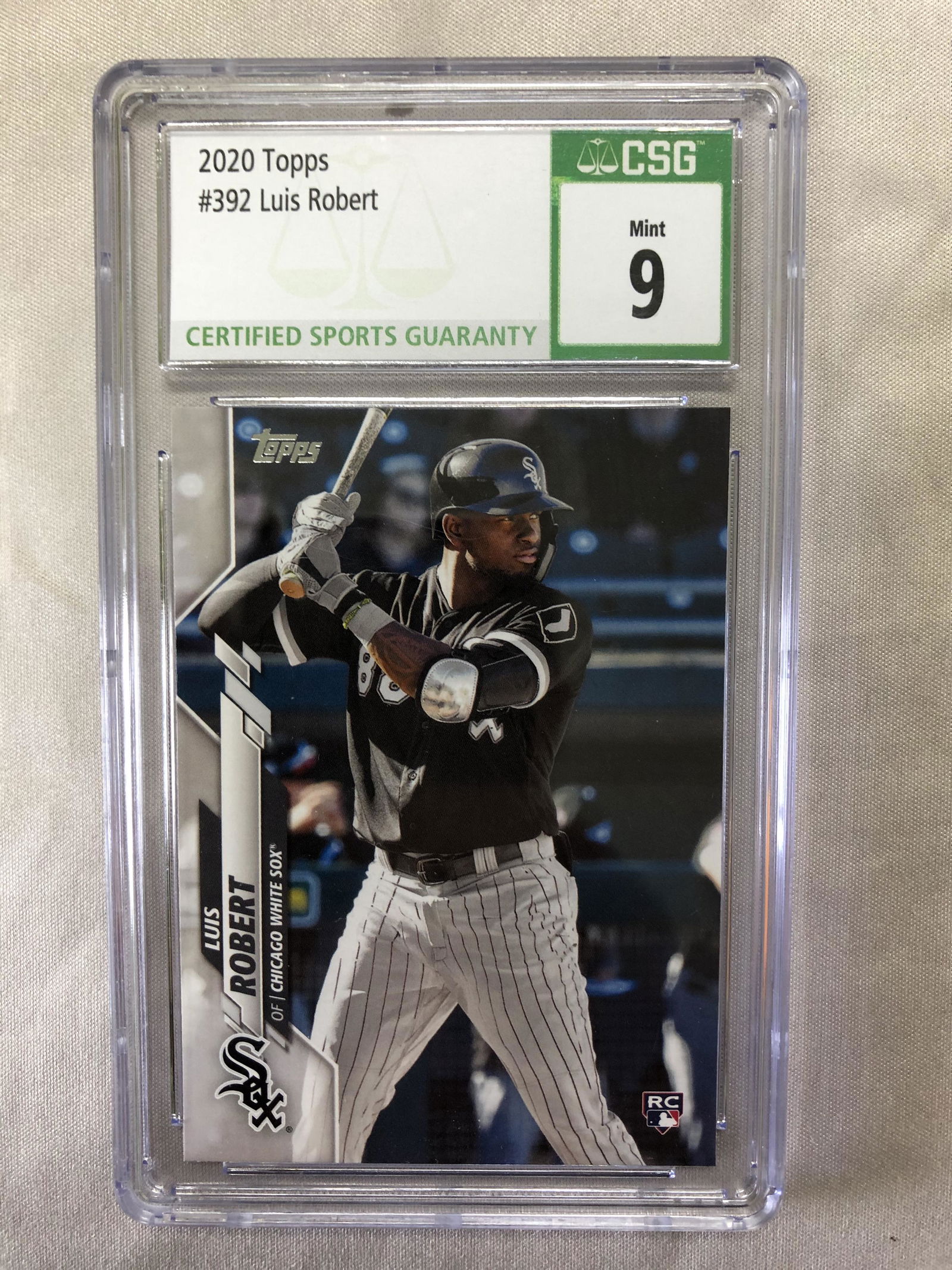 2020 TOPPS NO. 392 LUIS ROBERT RC (CSG 9) (1 of 2)