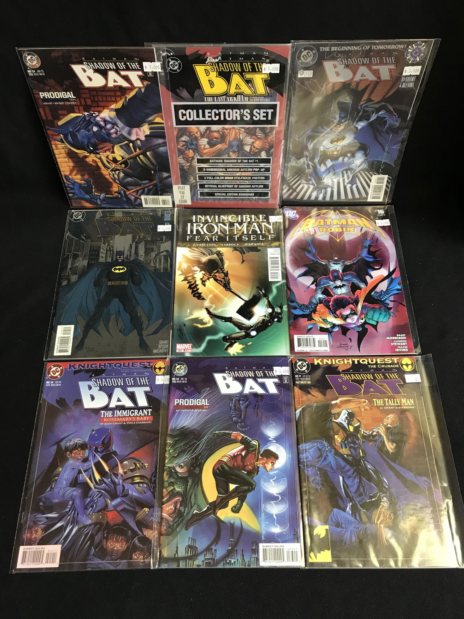 BATMAN ASSORTED COMIC BOOK LOT (1 of 1)