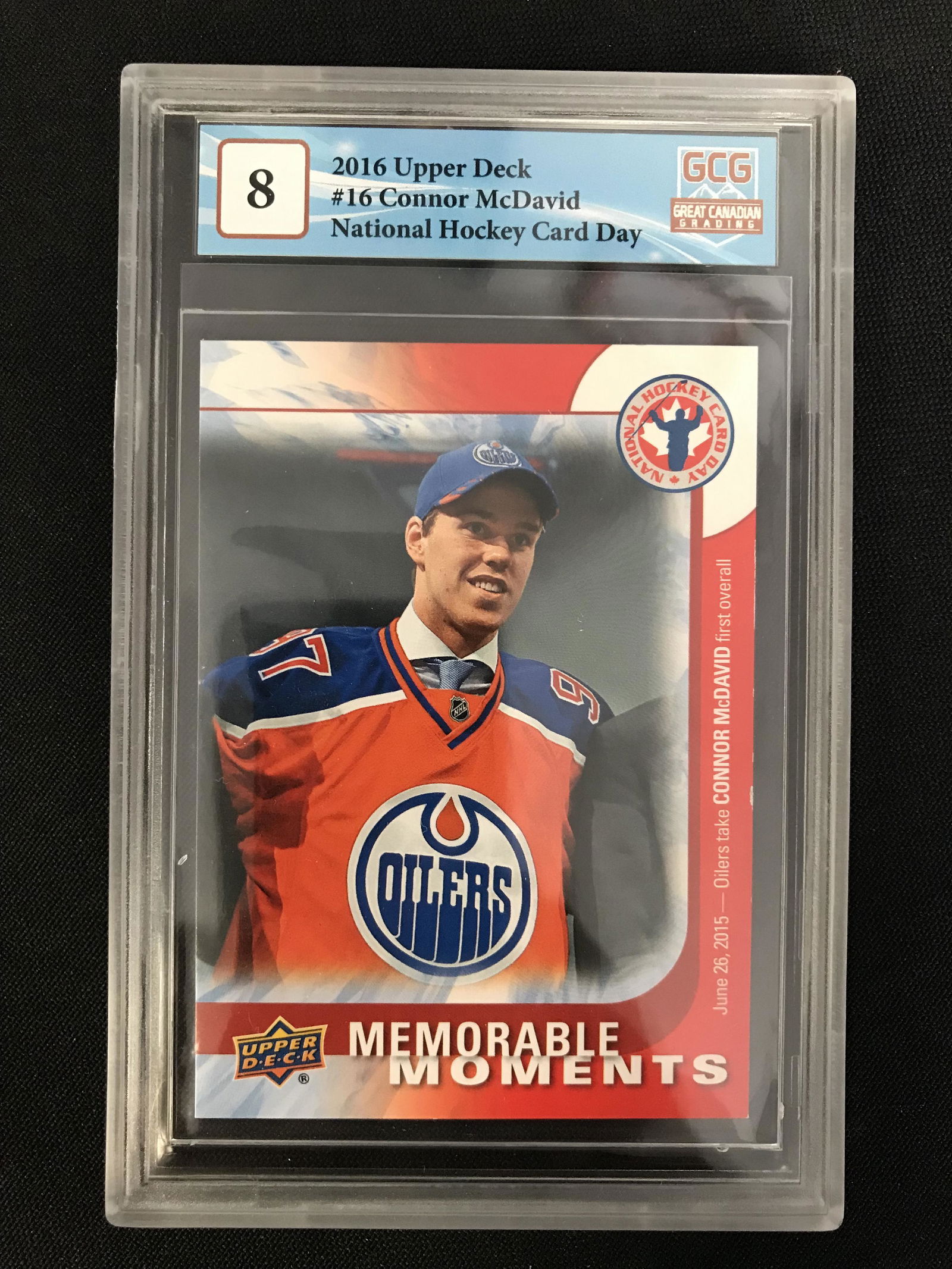 2016 UPPER DECK NO. 16 CONNOR McDAVID NHCD (GCG 8) (1 of 2)