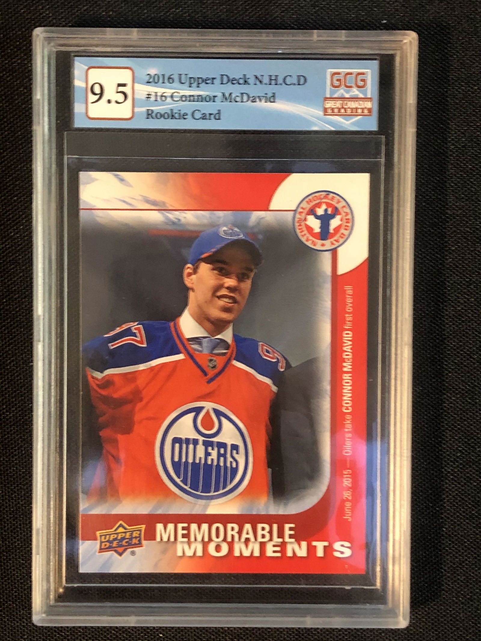 2016 UPPER DECK NO. 16 CONNOR MCDAVID NHCD (GCG 9.5) (1 of 2)
