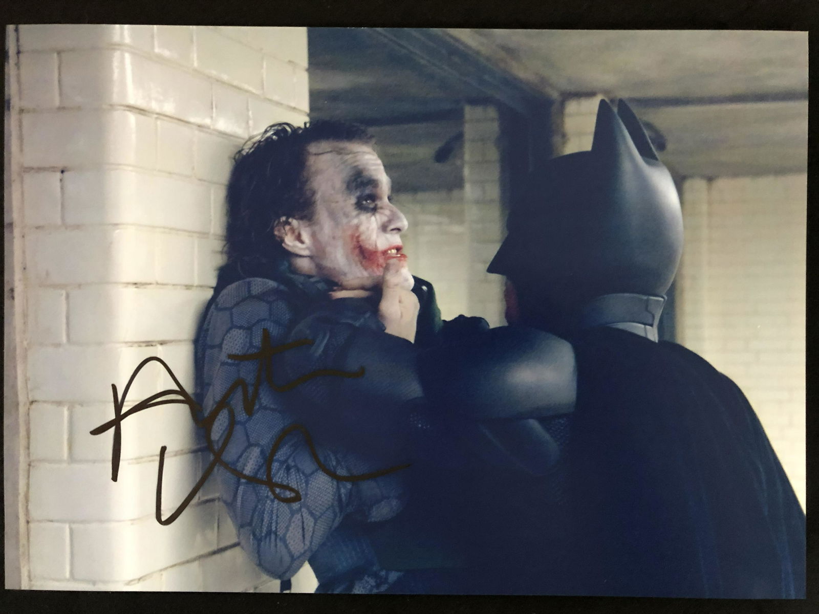 HEATH LEDGER SIGNED 8X10 PHOTO (RA COA) (1 of 2)