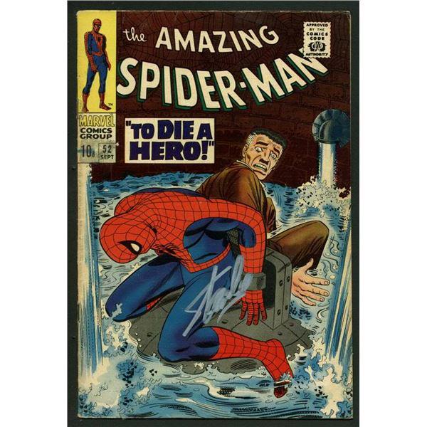 STAN LEE SIGNED AMAZING SPIDER-MAN NO. 52 (PSA/DNA) (1 of 1)