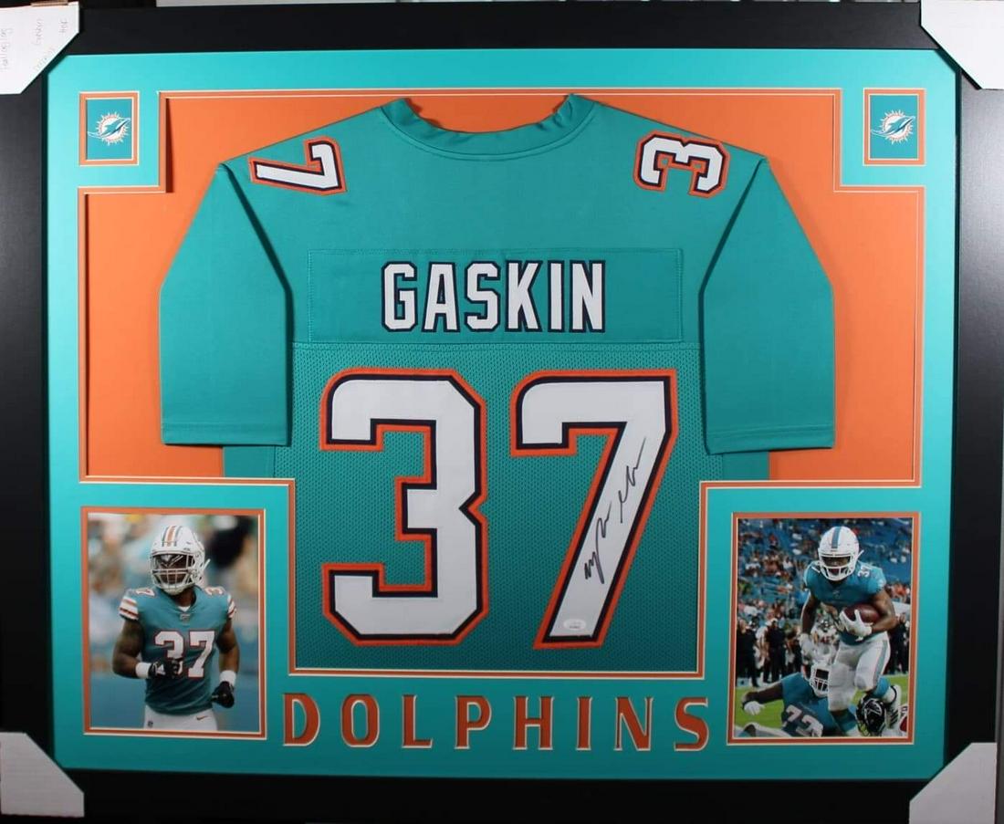 Myles gaskin jersey 2025