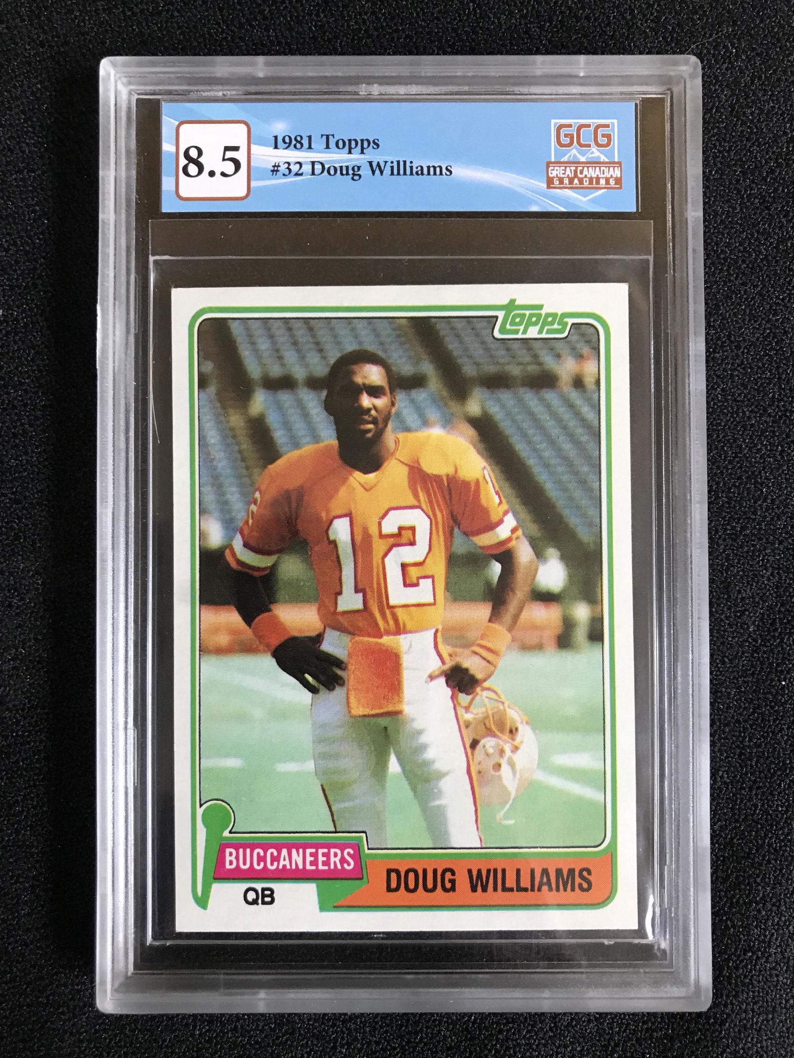 1981 TOPPS NO.32 DOUG WILLIAMS (GCG 8.5) (1 of 2)