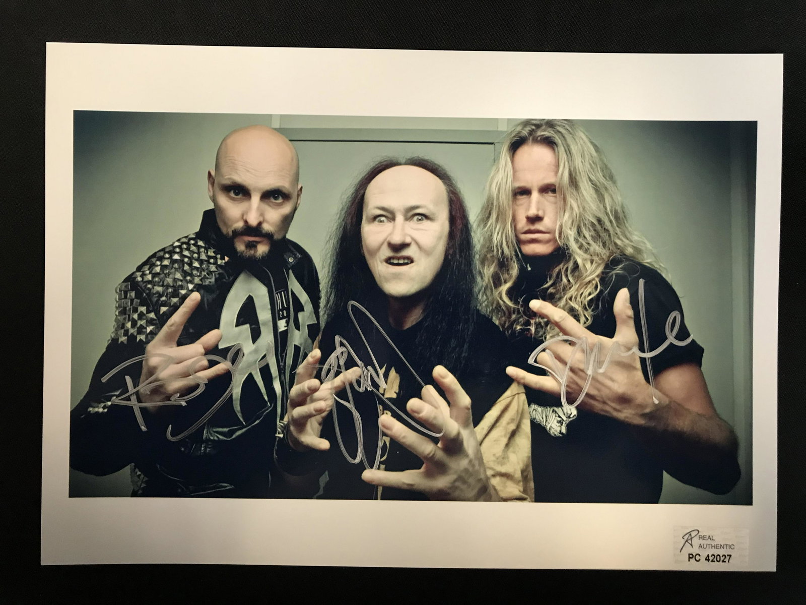 VENOM BAND SIGNED 8X10 PHOTO (RA COA): VENOM BAND SIGNED 8X10 PHOTO (RA COA)