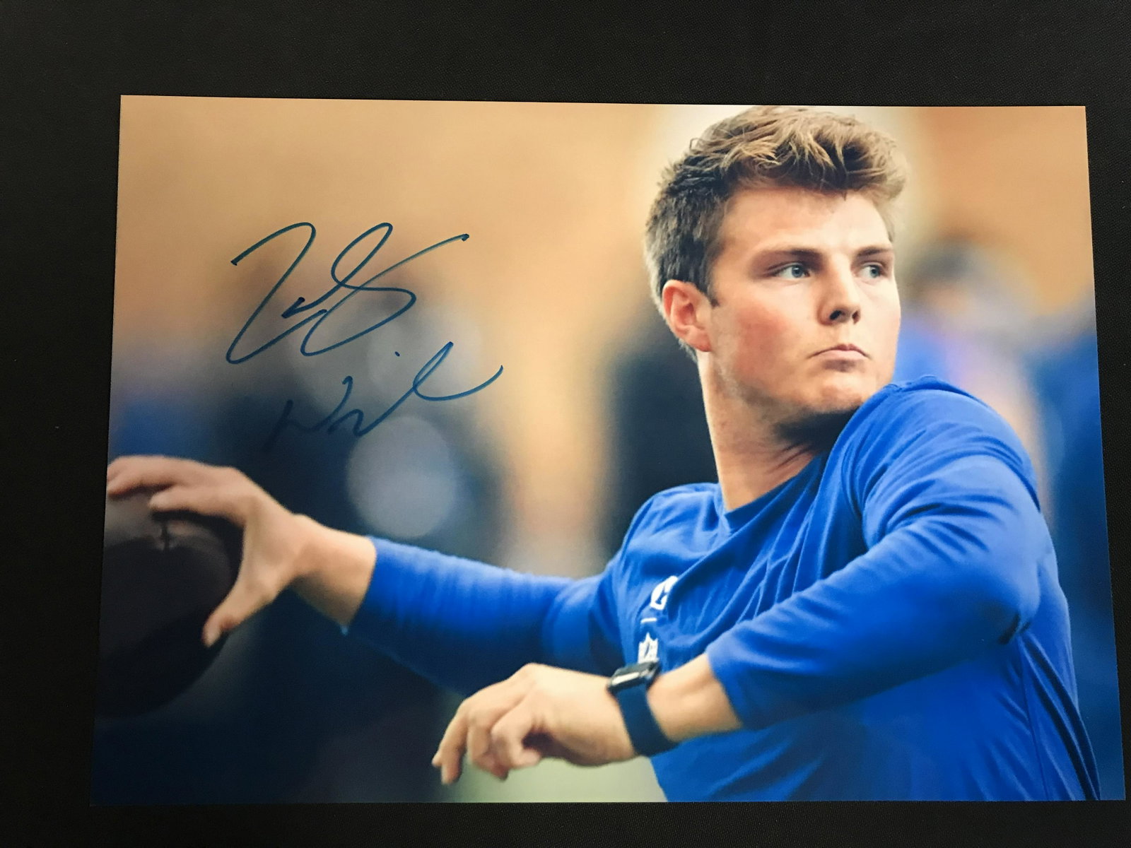 ZACH WILSON SIGNED 8X10 PHOTO (RA COA): ZACH WILSON SIGNED 8X10 PHOTO (RA COA)