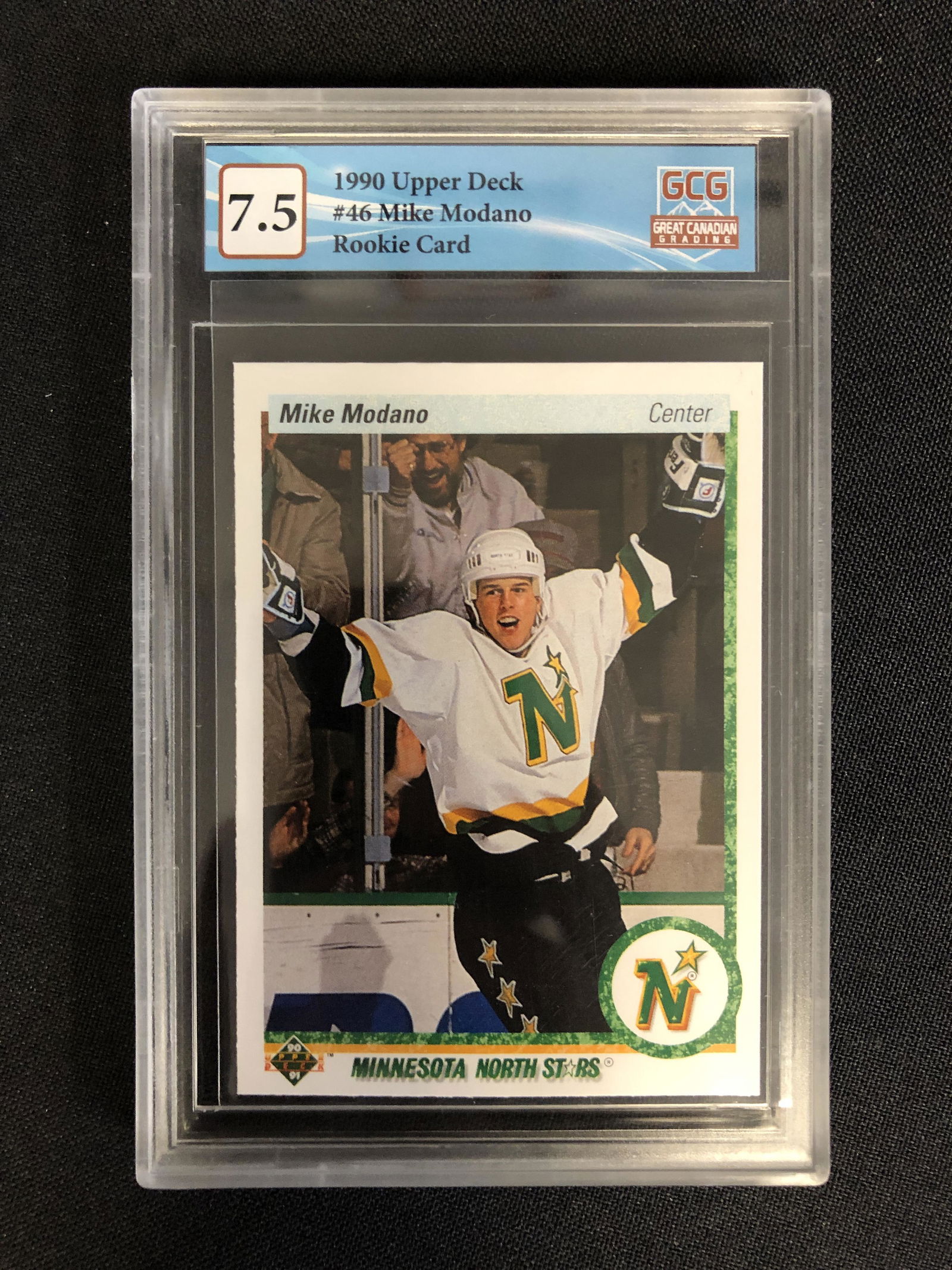 1990 UPPER DECK NO. 46 MIKE MODANO RC (GCG 7.5) (1 of 2)